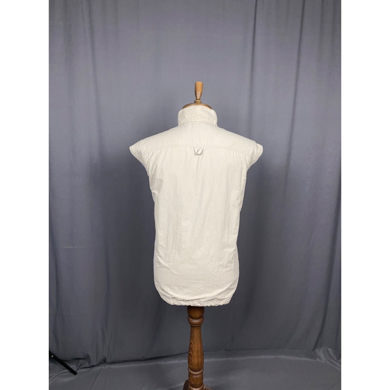 Fjallraven Fjallraven VTG Men's Beige Multipocket Hunting Vest Size L Size US L / EU 52-54 / 3 - 7 Thumbnail