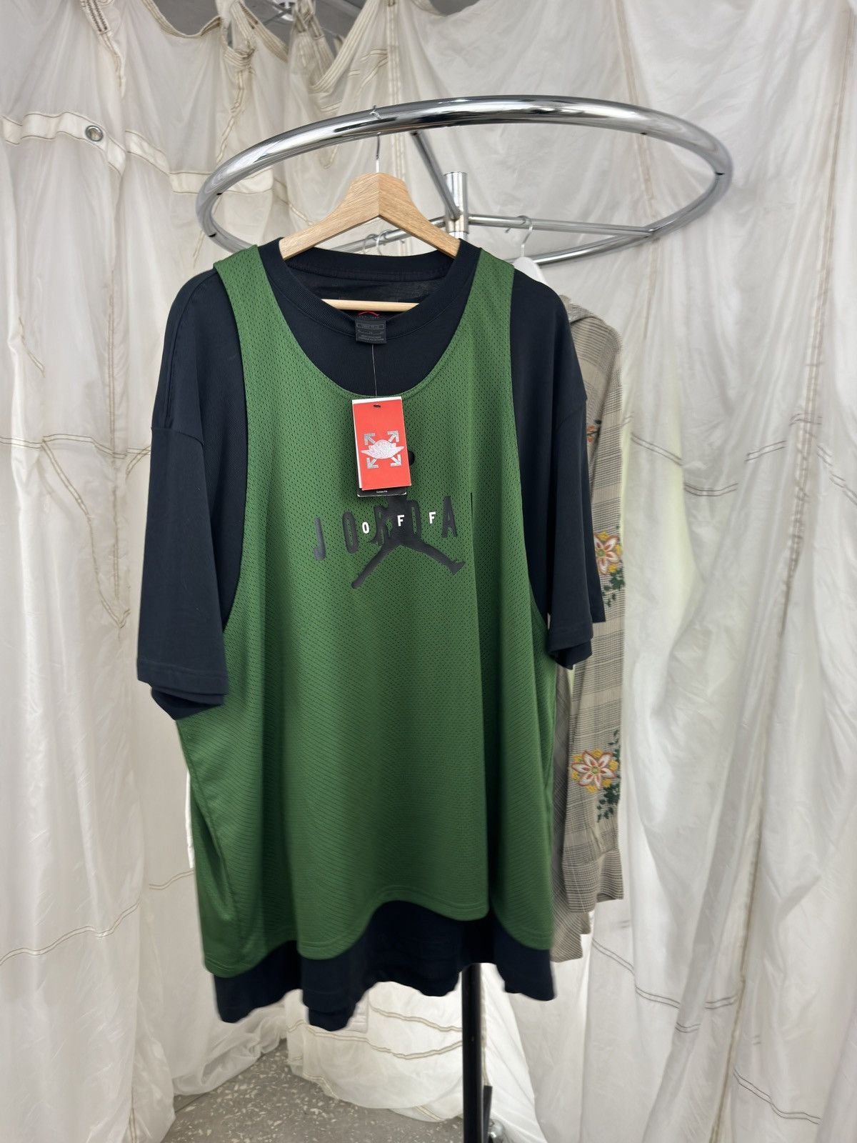 Jordan Brand × Off-White Off-white x Jordan Nike jersey tee Size US XL / EU 56 / 4 - 12 Thumbnail