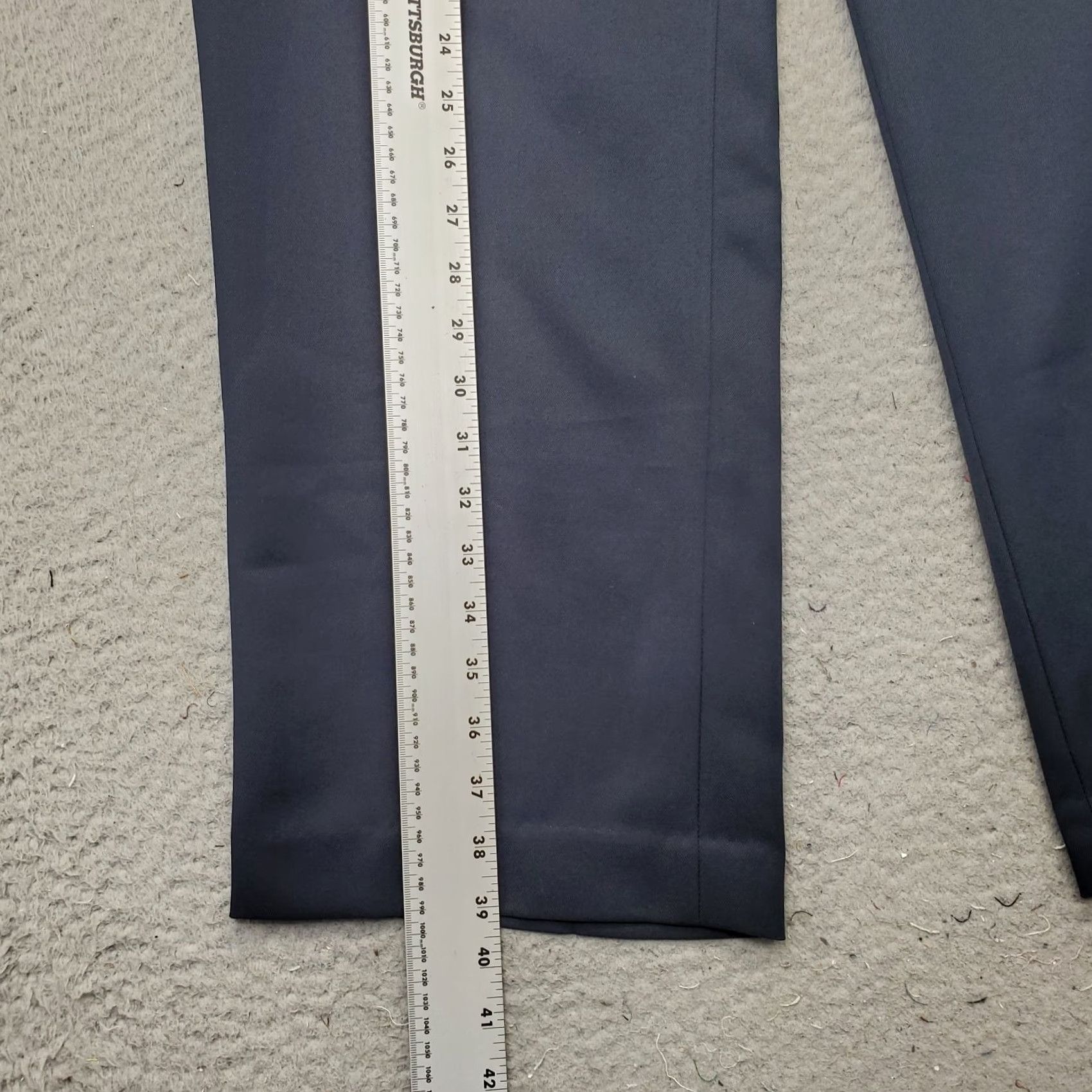 Van Heusen Van Heusen Traveler Pants Mens 36x30 Navy Premium Non-Iron Classic Straight Leg Pants Mens Size 36 Navy White? Size US 36 / EU 52 - 3 Thumbnail