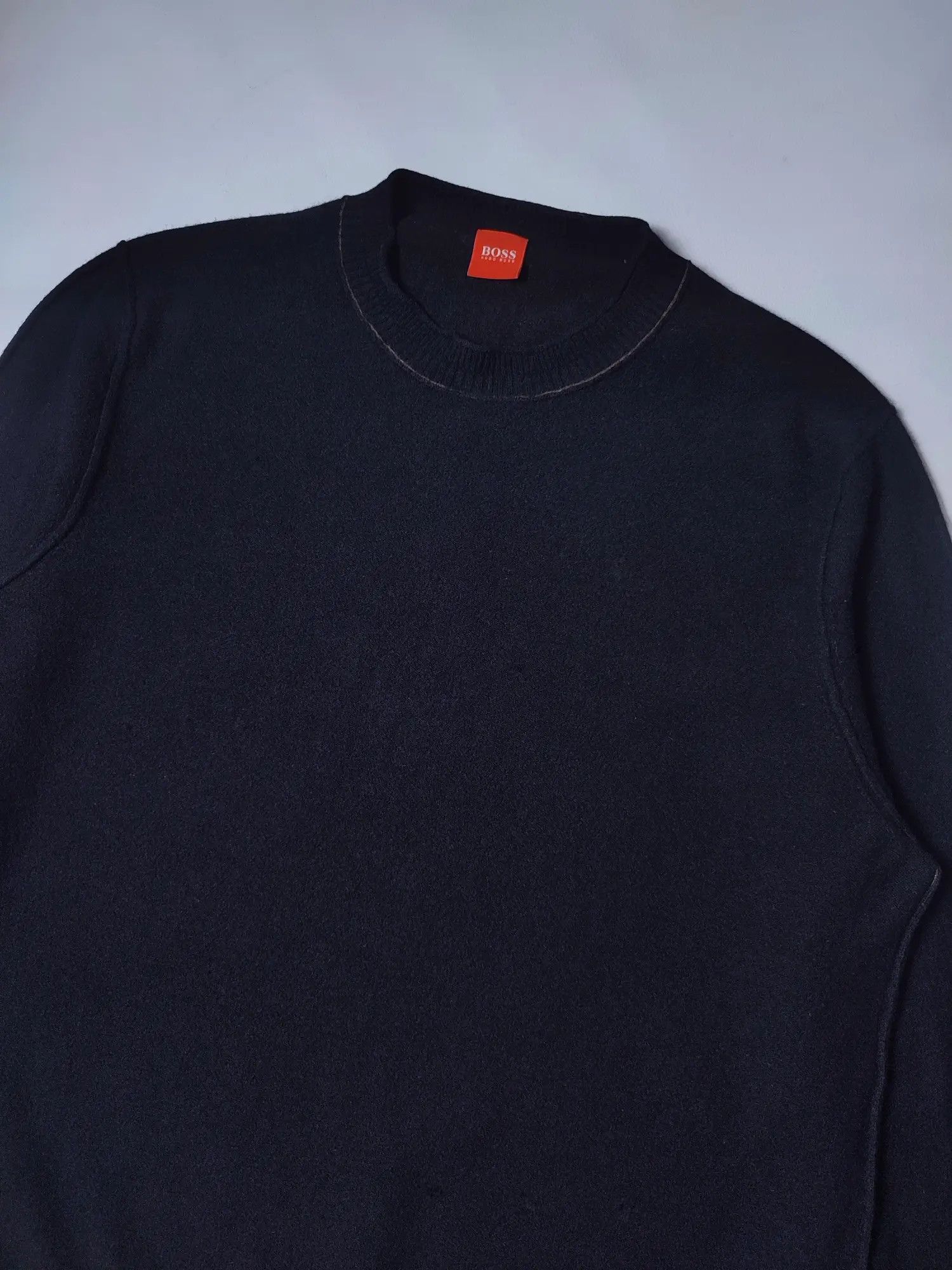 Hugo Boss × Vintage Hugo Boss Vintage Wool Sweater Size US M / EU 48-50 / 2 - 2 Thumbnail