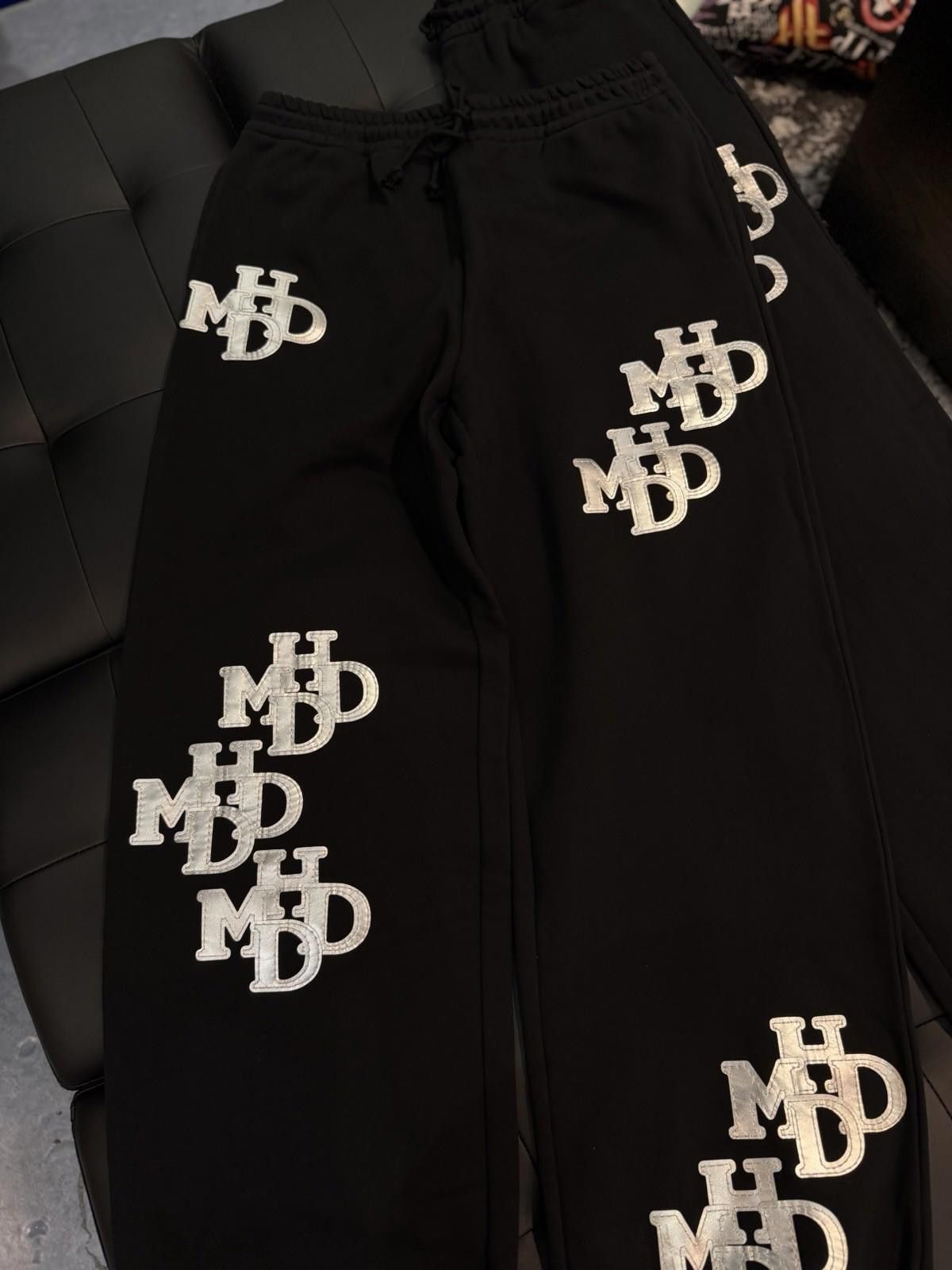 HMDD HMDD Patchwork Letter Print Sweatpants Black Silver (Large) Size 36" / US 14 / IT 50 - 5 Thumbnail
