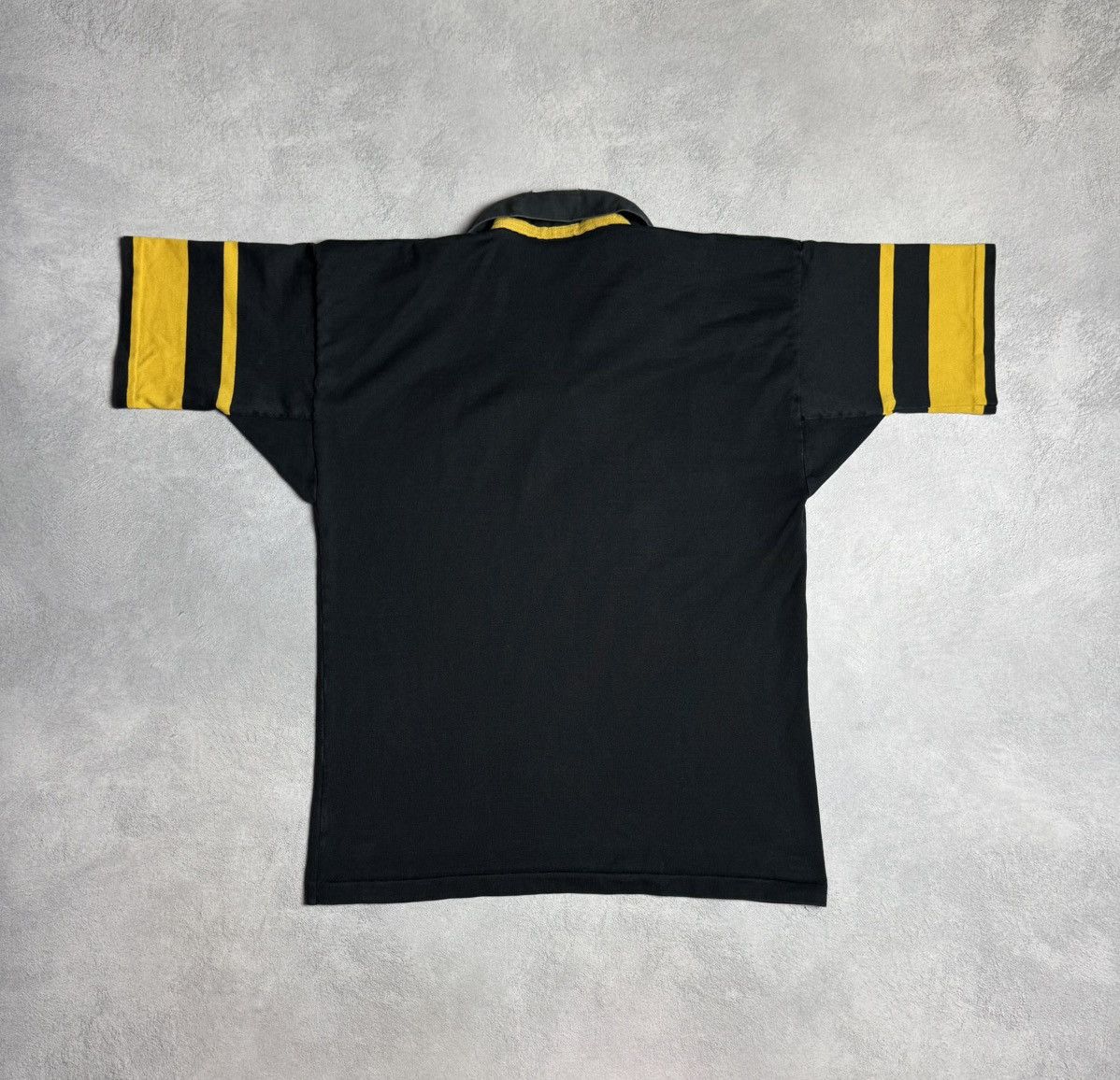 Canterbury of New Zealand London Wasps 1999 2001 Home Rugby Shirt Jersey Canterbury Size US M / EU 48-50 / 2 - 2 Thumbnail