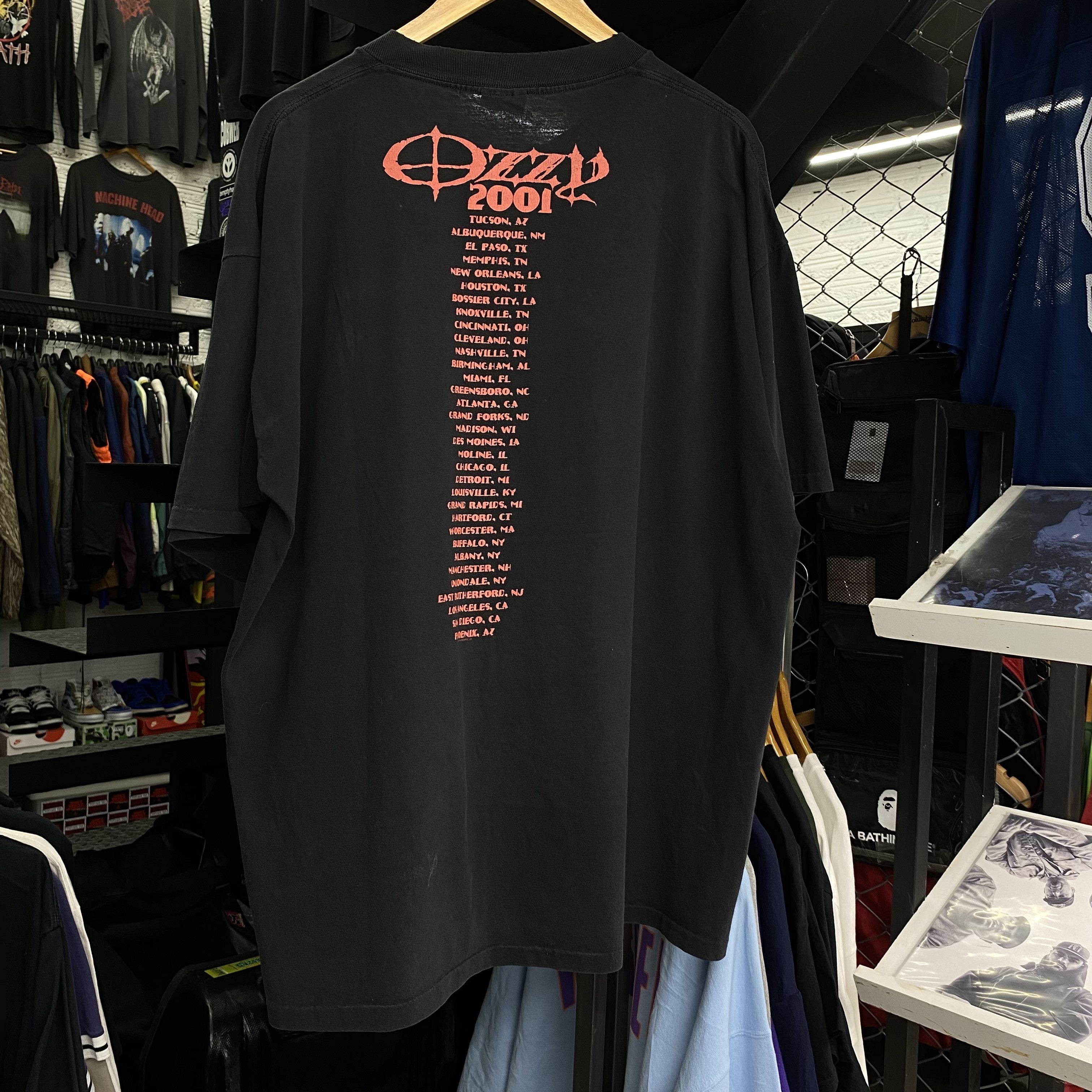 Band Tees OZZY OSBOURNE Vintage 2001 US Tour Shirt Size US XXL / EU 58 / 5 - 4 Thumbnail
