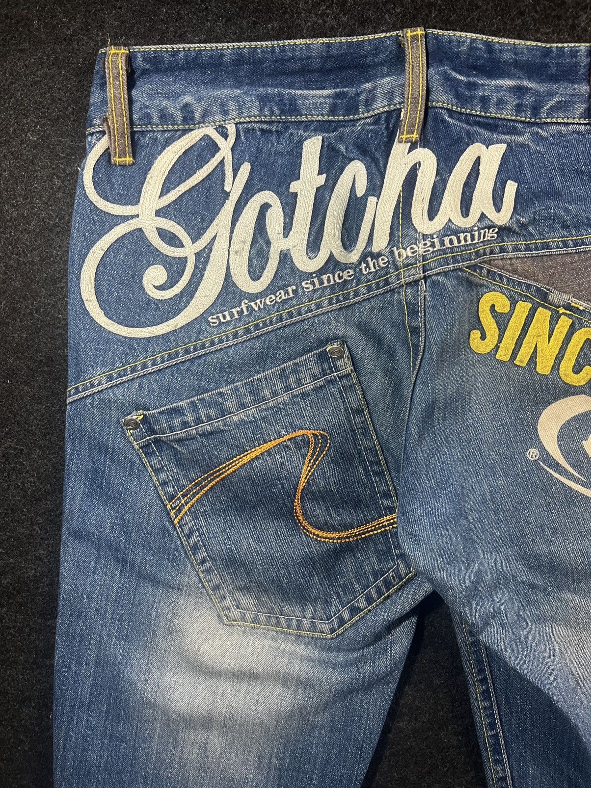 Japanese Brand Gotcha surf vintage embroidered faded big pocket jeans Size US 34 / EU 50 - 7 Thumbnail