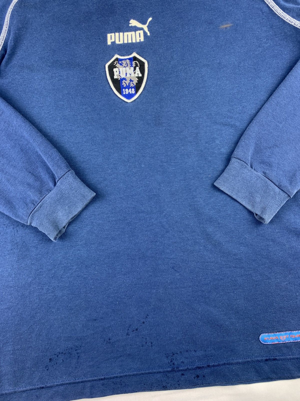 Puma 1990s Puma Navy Puffy Center Logo Graphic Longsleeve Top Size M / US 6-8 / IT 42-44 - 4 Thumbnail