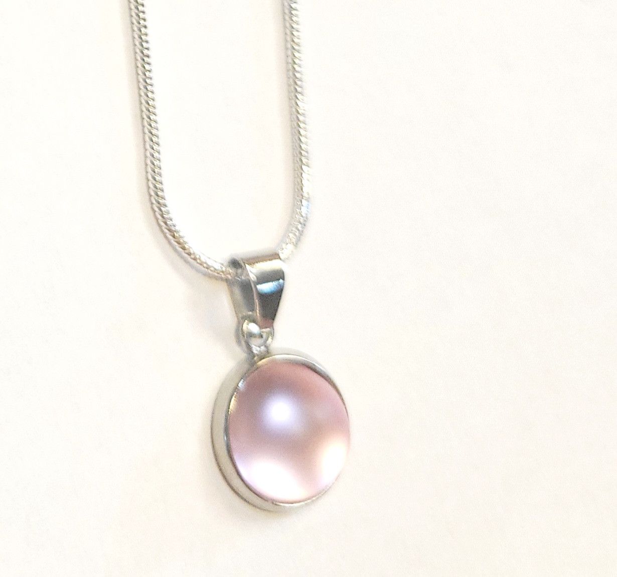 Handmade Light pink crystal rhinestone 925 sterling silver necklace Size ONE SIZE - 6 Thumbnail