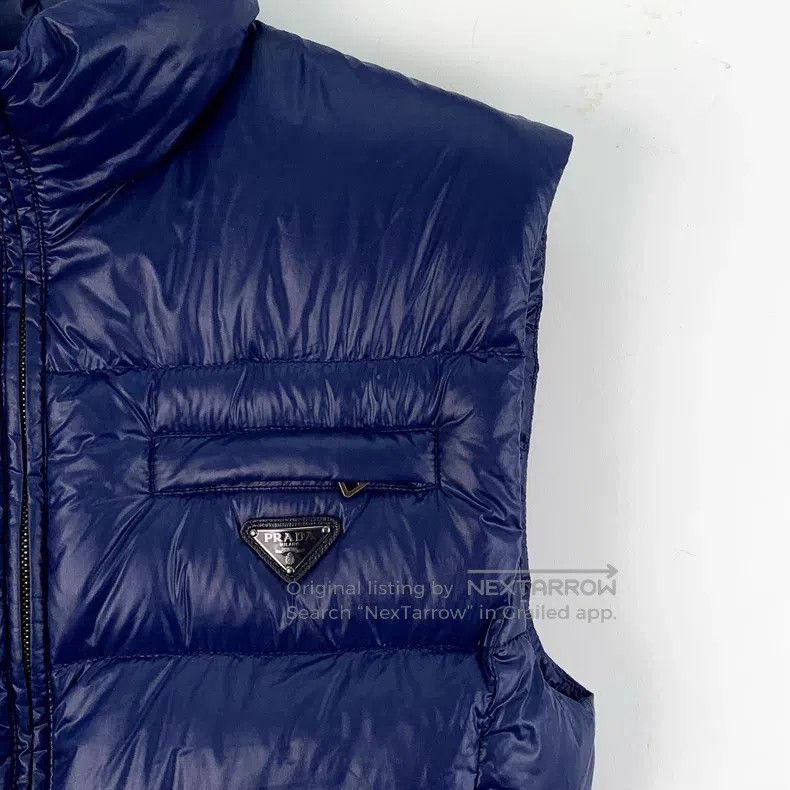 Prada Prada Blue logo triangle stand-up collar down vest Size US XS / EU 42 / 0 - 3 Thumbnail
