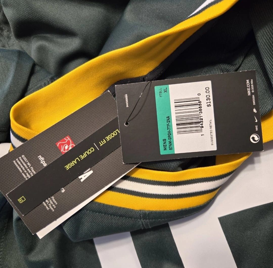 Nike Nike Green Bay packers Aaron Rodger’s jersey brand new Size US XL / EU 56 / 4 - 4 Thumbnail