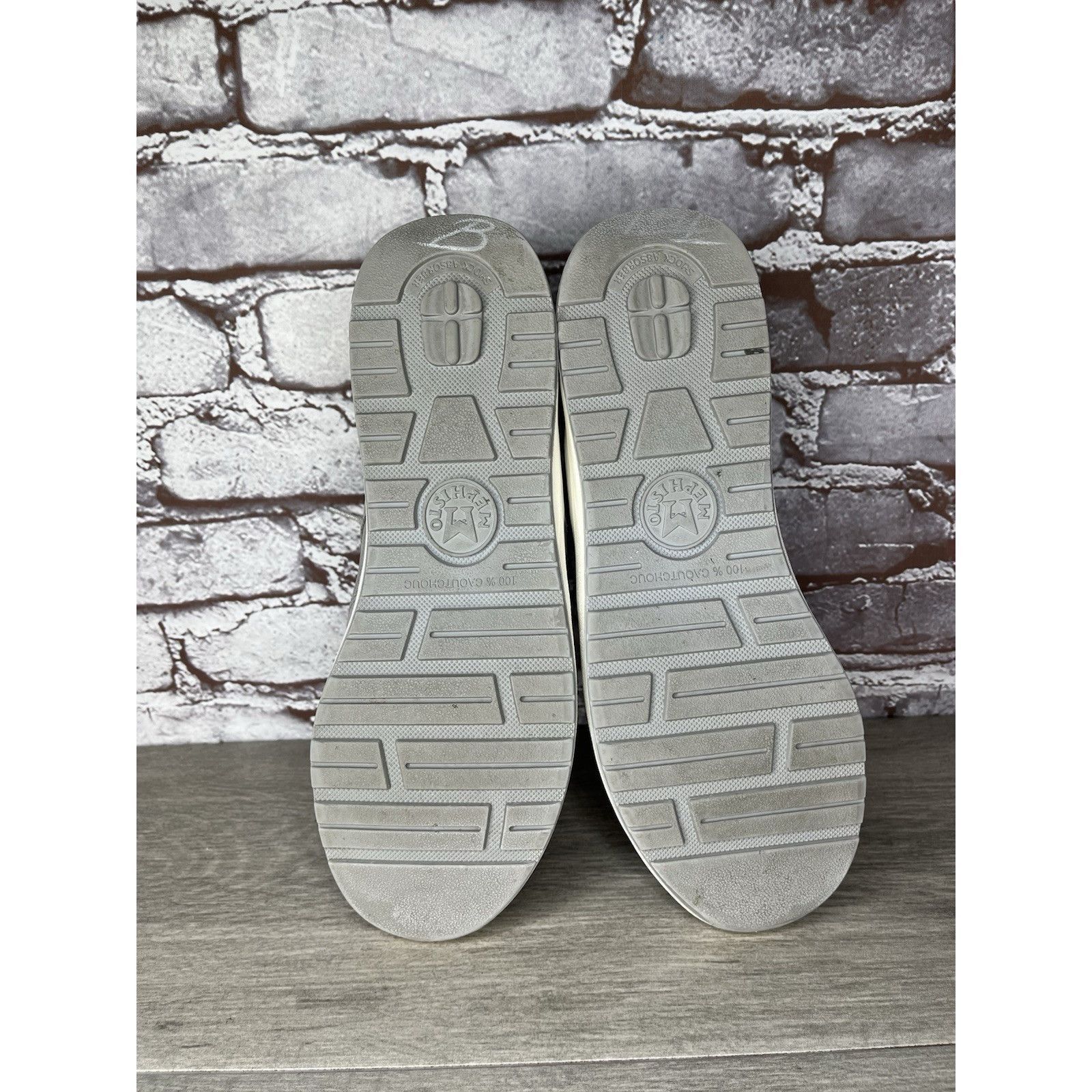 Mephisto Mephisto Rebeca Perf Runoff Gray Leather White Comfort Shoes Size US 9.5 / IT 39.5 - 11 Thumbnail
