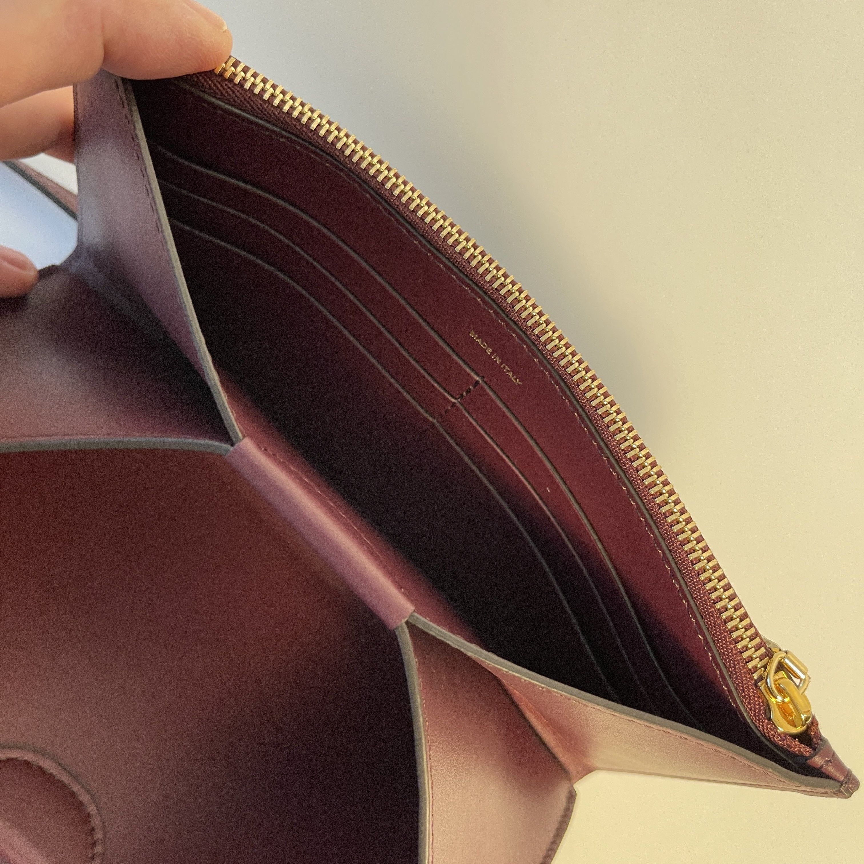 Burberry Burberry Burgundy Leather Hazelmere Wallet On Strap Size ONE SIZE - 11 Thumbnail