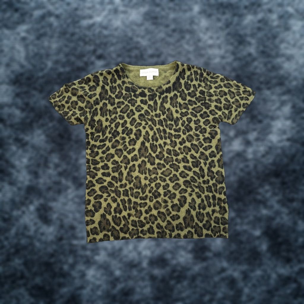 Vintage VINTAGE Casual Corners T Shirt Womens Small Leopard Print Rabbit Hair Lambswool Shirt, Green, Crew Neck, Short Sleeve, Casual, Basic, S, Regular Size S / US 4 / IT 40 - 1 Thumbnail
