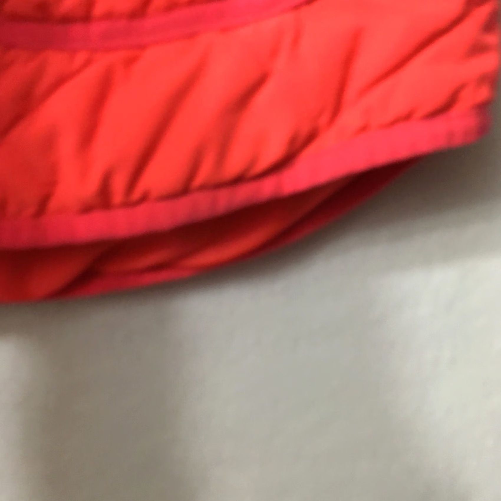 Vintage Aeropostale Vest SMALL HOT PINK Zipper Puffy Women Size S / US 4 / IT 40 - 2 Thumbnail