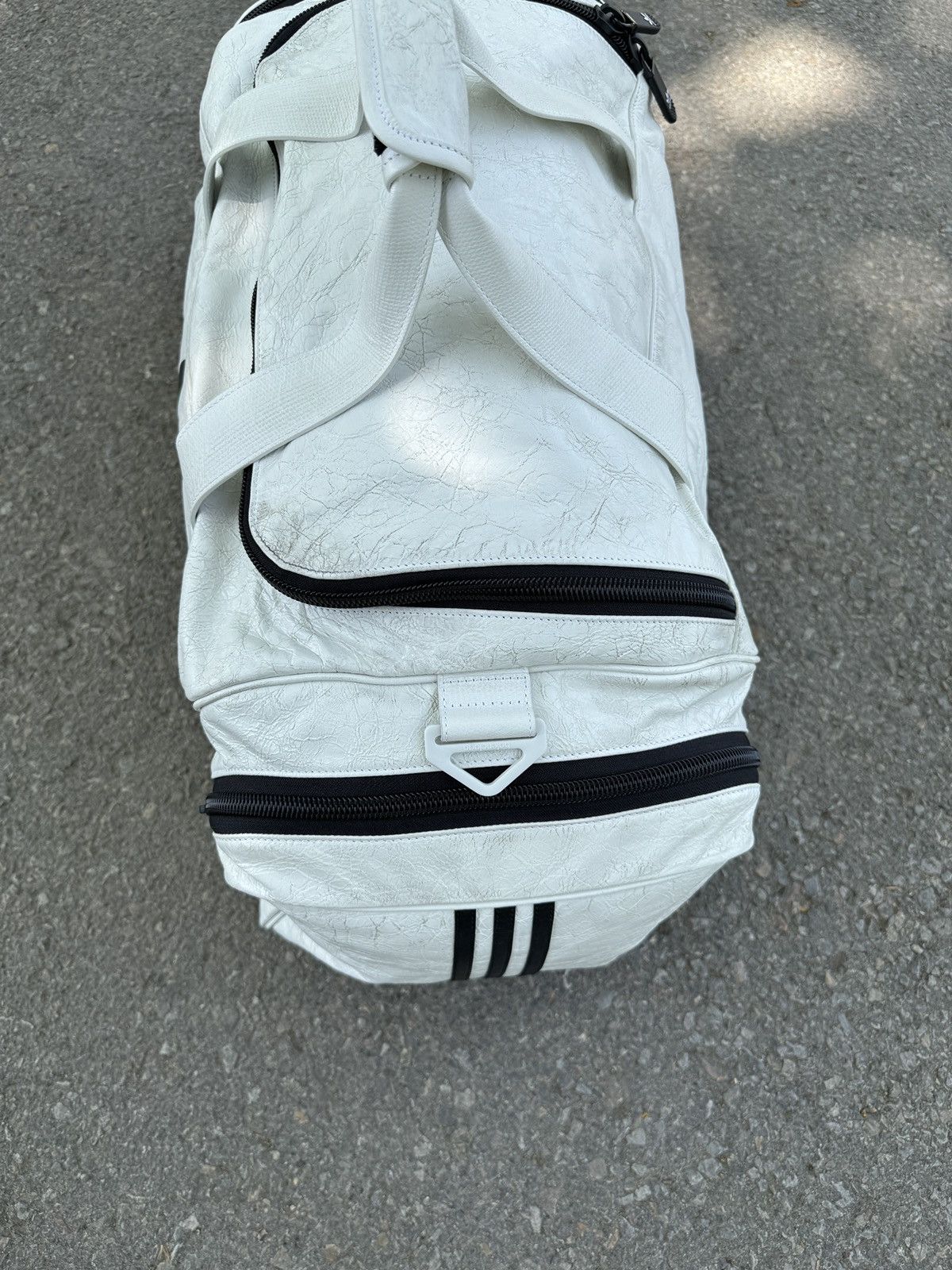 Balenciaga Balenciaga x Adidas Full Leather Duffle Bag Size ONE SIZE - 5 Thumbnail