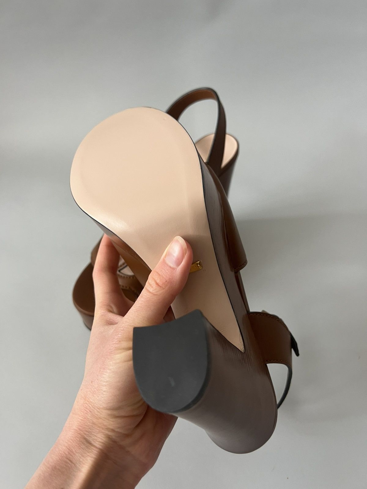 Gucci Interlocking G leather sandals in brown Size US 10.5 / IT 40.5 - 5 Thumbnail