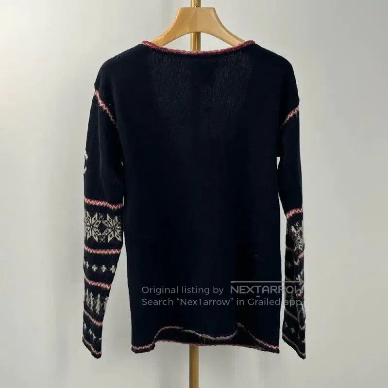 Chanel Chanel Navy Wool Sweater for Women . Size M / US 6-8 / IT 42-44 - 2 Thumbnail