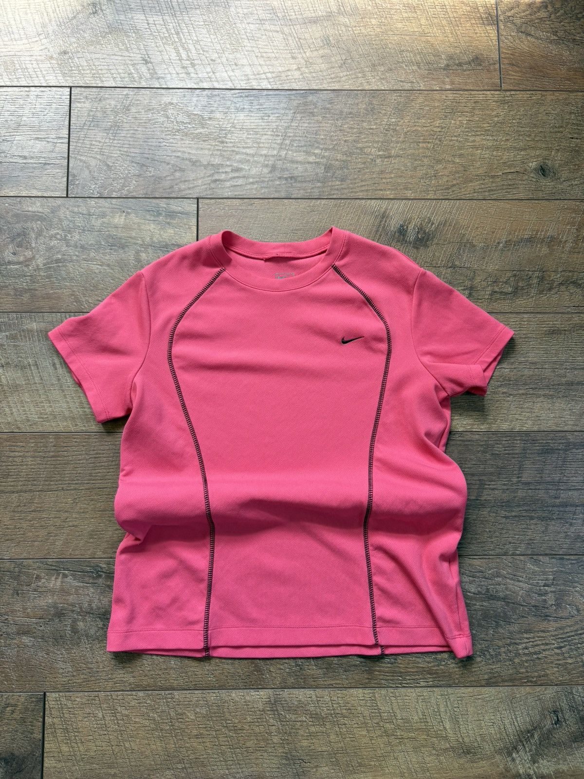 Nike Vintage 2000s Nike Dri Fit Workout Tee Pink and Black Size L / US 10 / IT 46 - 1 Thumbnail
