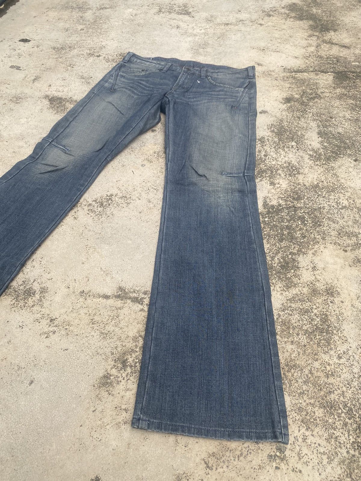 If Six Was Nine × Le Grande Bleu (L.G.B.) × Marithe + Francois Girbaud Flare Jeans Marithe Francois Girbaud Faded Denim Jeans Size US 34 / EU 50 - 2 Thumbnail
