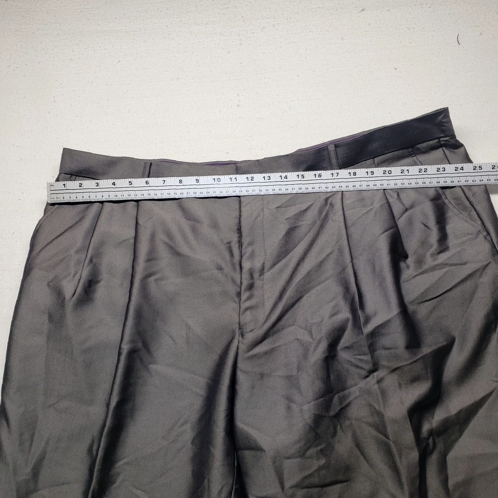 Vintage Vinci Dress Pants Slacks Men's 49R Steel Gray Shimmer Rayon Blend Made in Italy Size US 38 / EU 54 - 5 Thumbnail