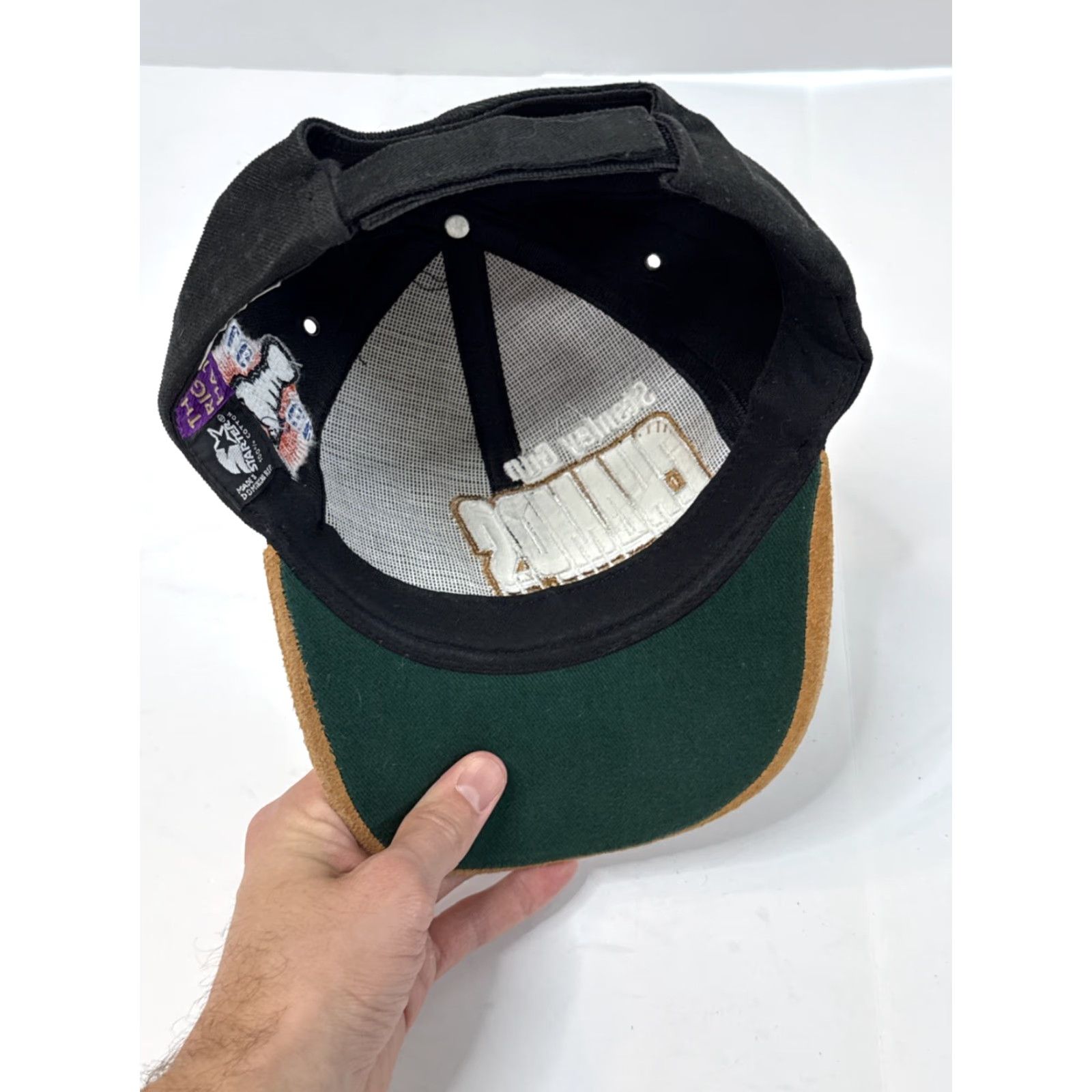 Starter VINTAGE 90s Detroit Red Wings Hat Cap Strap Back Adjustable Black Starter Men Baseball Cap 90s Seasons Size ONE SIZE - 6 Thumbnail
