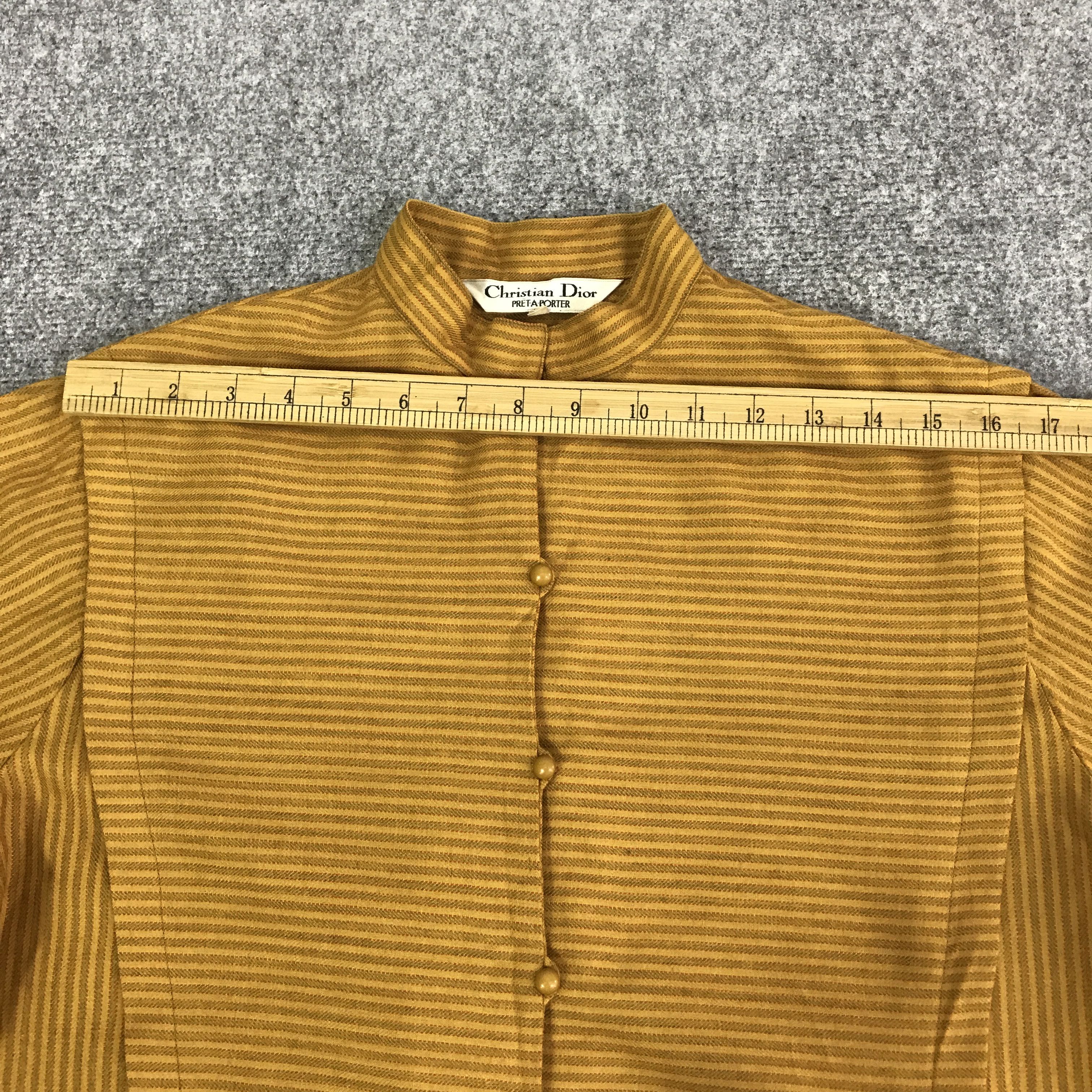 Christian Dior Monsieur Christian Dior button Shirt style Woman jacket K107B11 Size US M / EU 48-50 / 2 - 5 Thumbnail