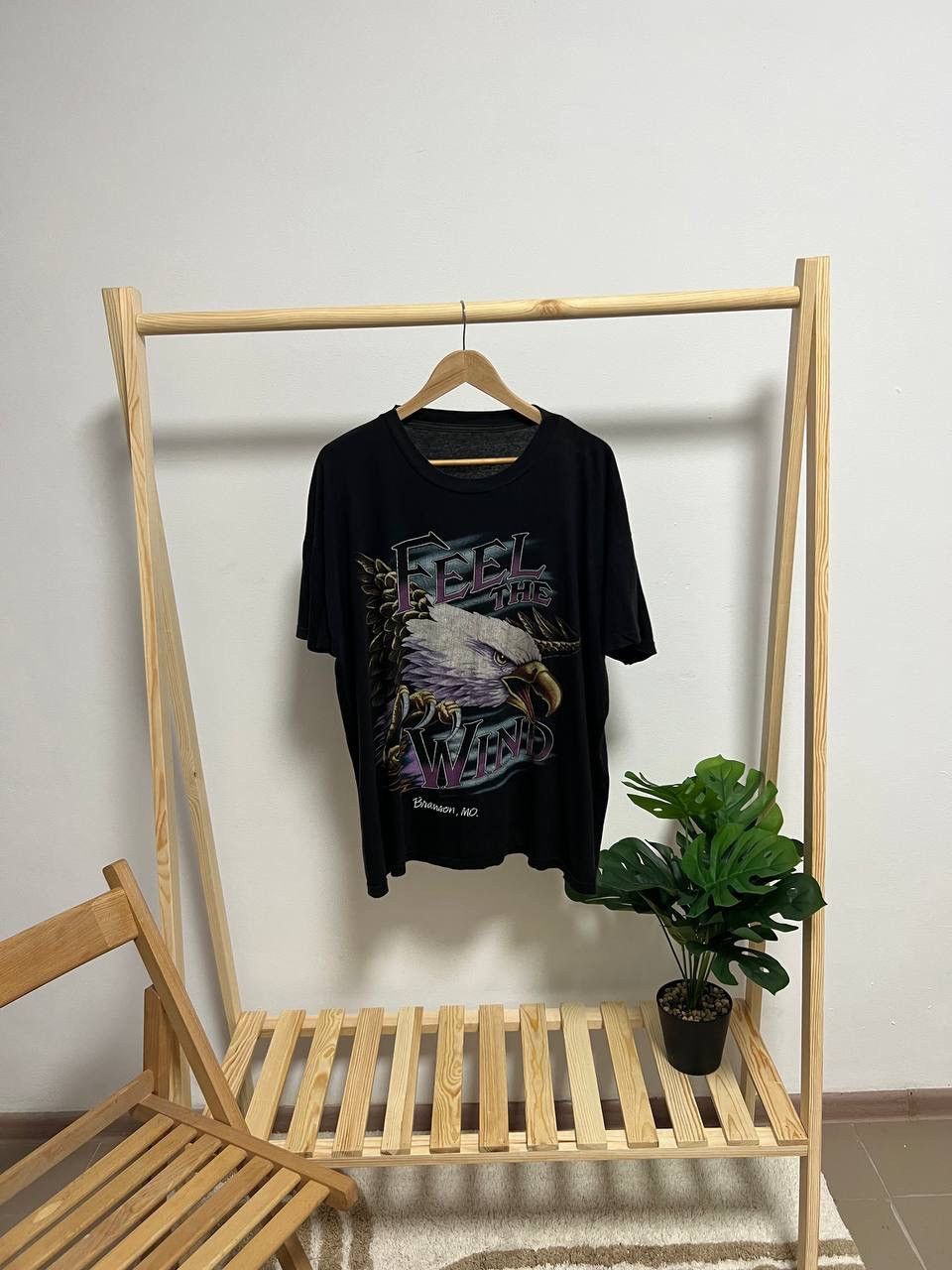 Vintage American Thunder Feel The Wind Kanye West Rare Tee Size US M / EU 48-50 / 2 - 1 Thumbnail