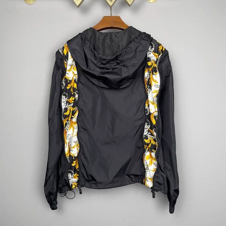 Versace Versace Men's hooded jacket coat Size US XS / EU 42 / 0 - 5 Thumbnail