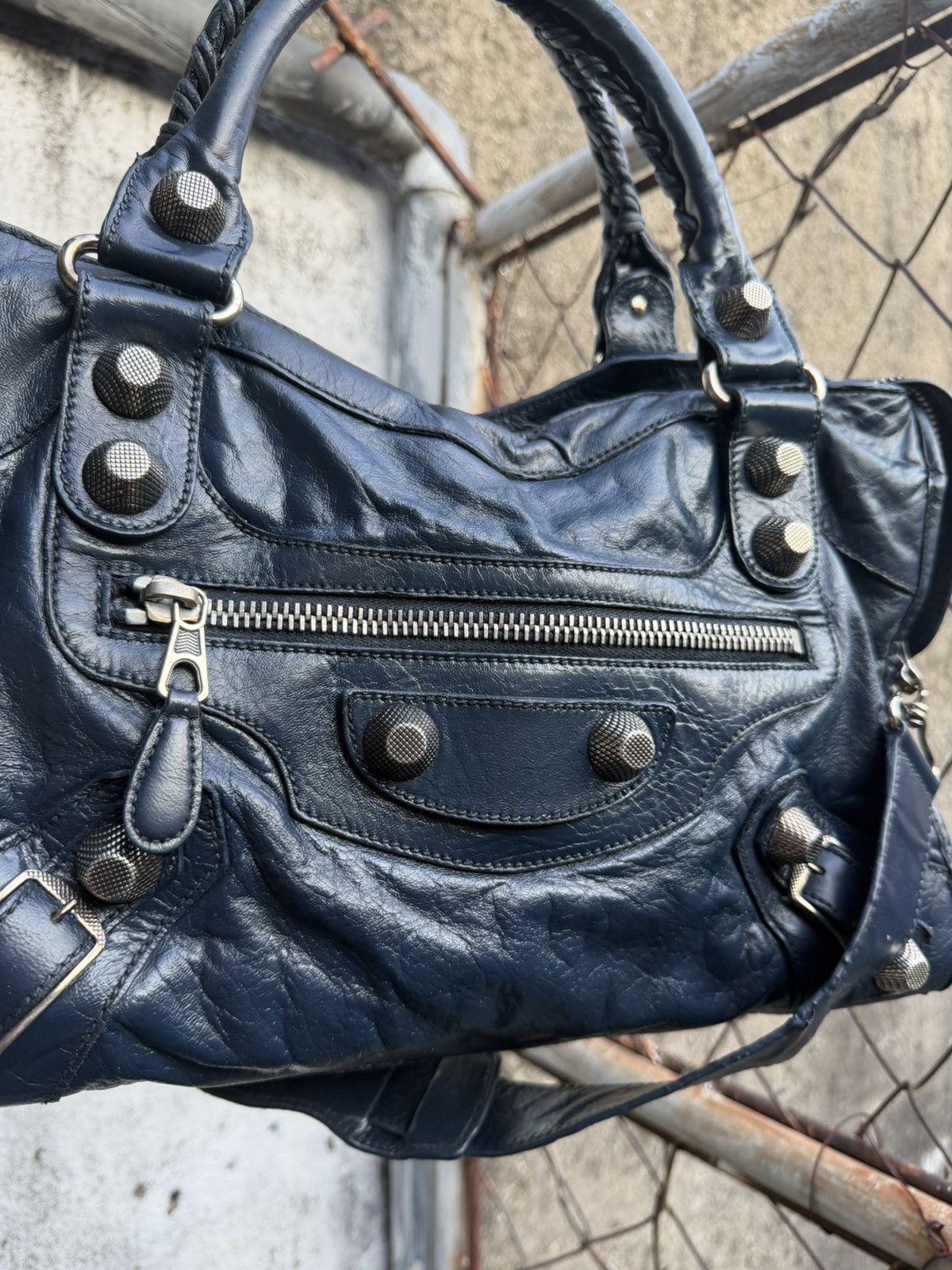 Balenciaga Balenciaga - 2000’s - Classic Le City Giant 21 Navy Blue Size ONE SIZE - 3 Thumbnail