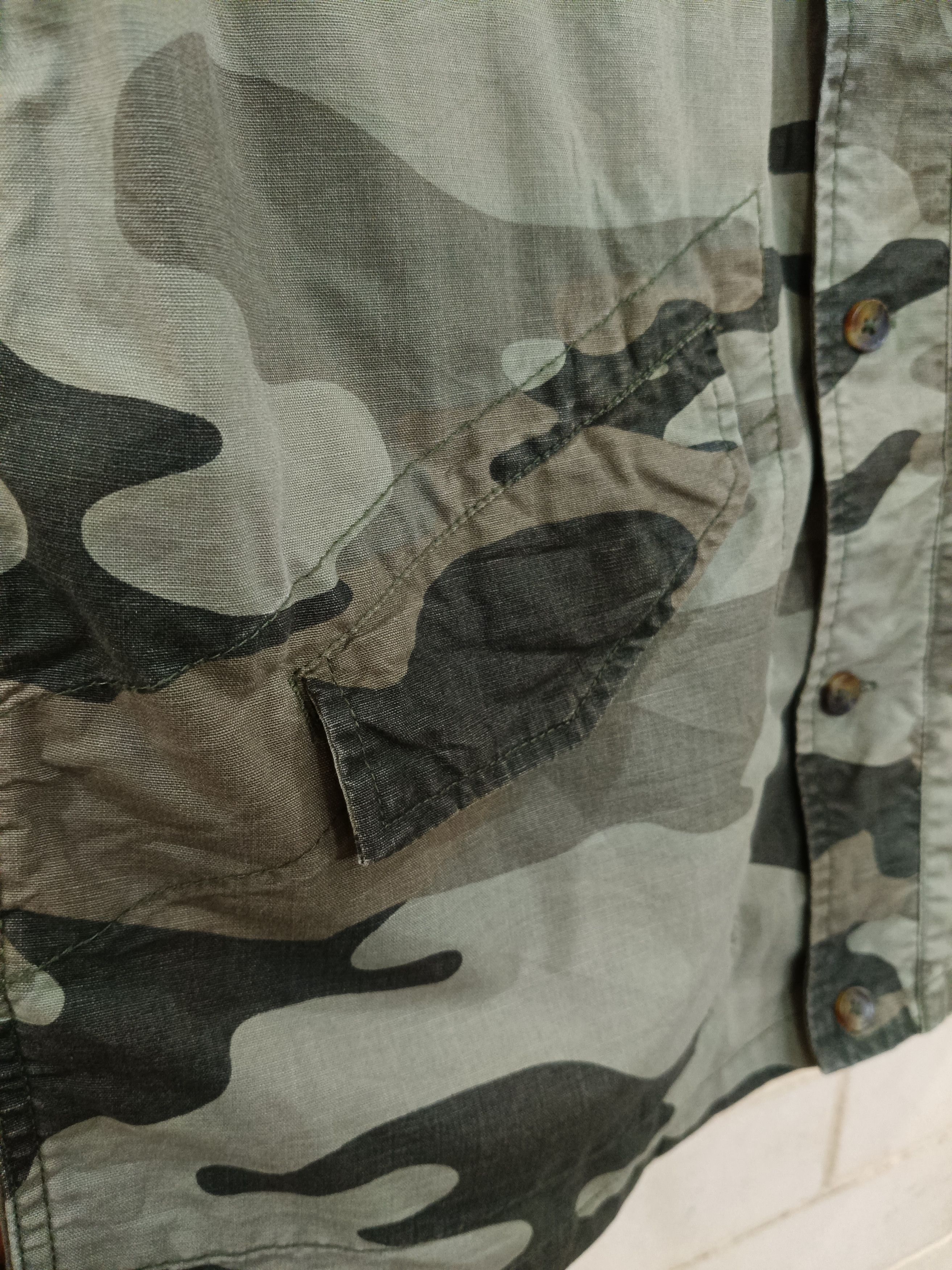 Oakley Oakley Camo Jacket Size US L / EU 52-54 / 3 - 5 Thumbnail