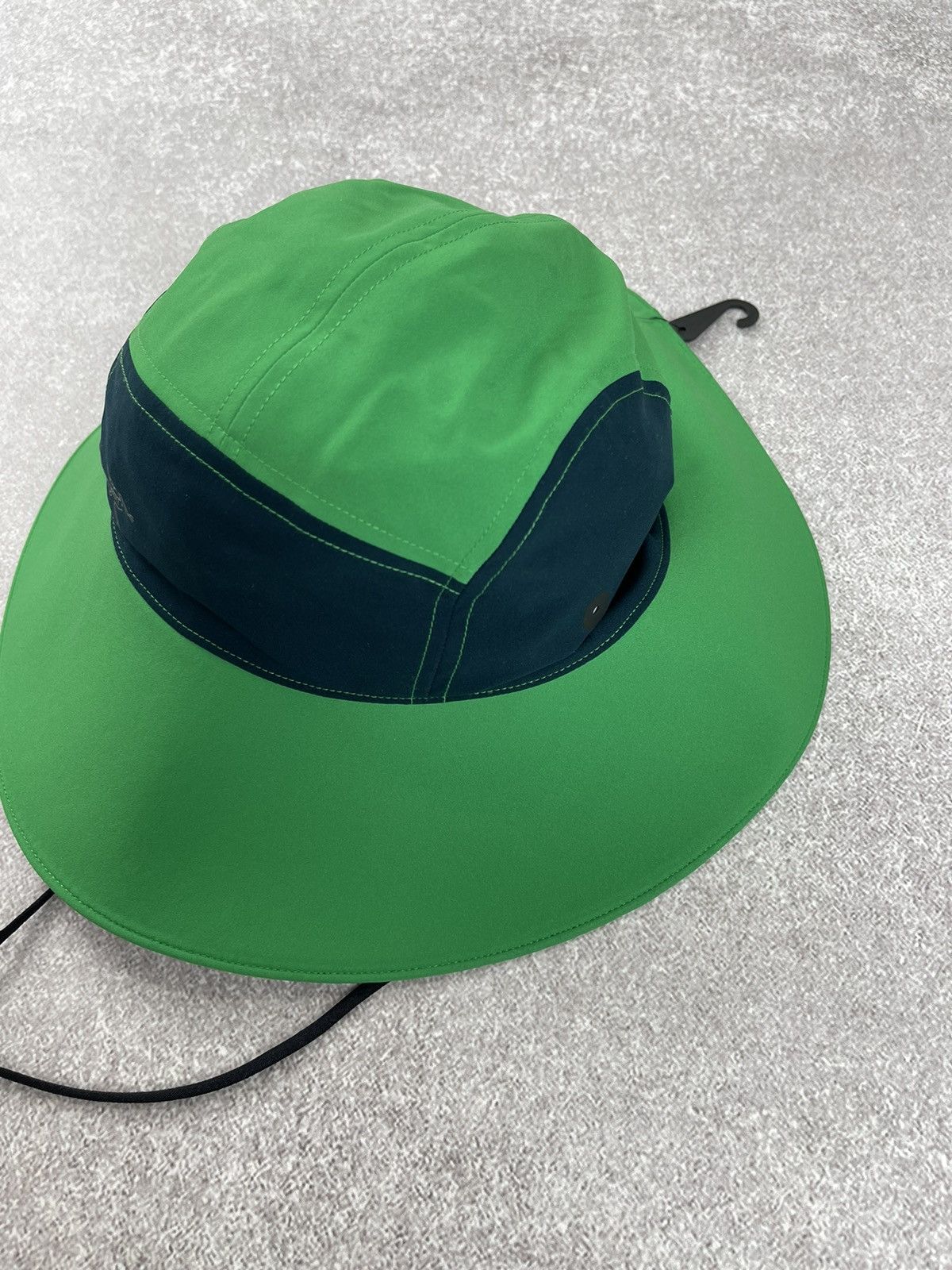 Arc'teryx Arc’teryx Sinsola Bucket Hat Colour Block Size S/M Size ONE SIZE - 5 Thumbnail