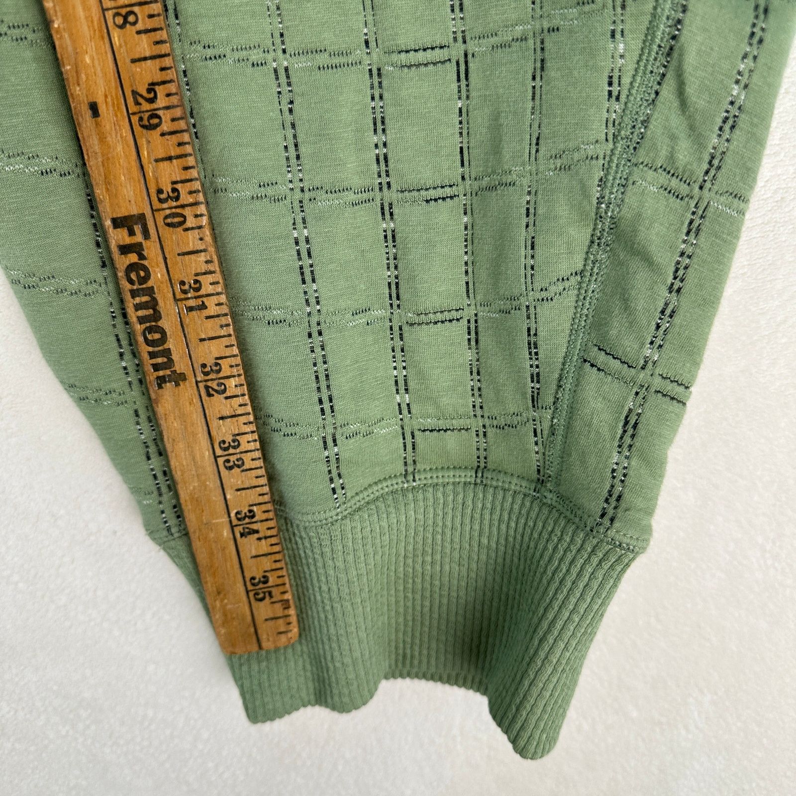 Nike NIKE WOMEN'S 3X YOGA QUILTED PANTS SAGE GREEN LUXE THERMA-FI Size 42" / US 20 - 5 Thumbnail