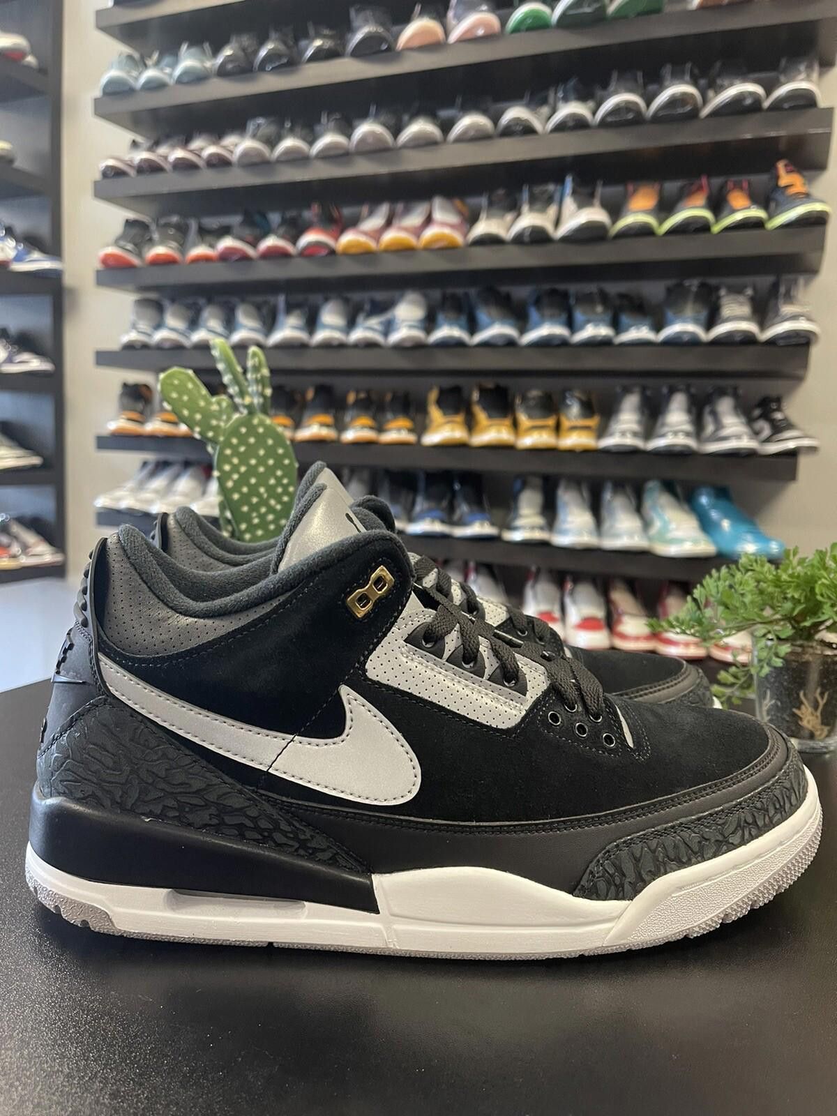 Jordan Brand Size 11.5 - Air Jordan 3 Retro Tinker Hatfield Black Cement Size US 11.5 / EU 44-45 - 3 Thumbnail