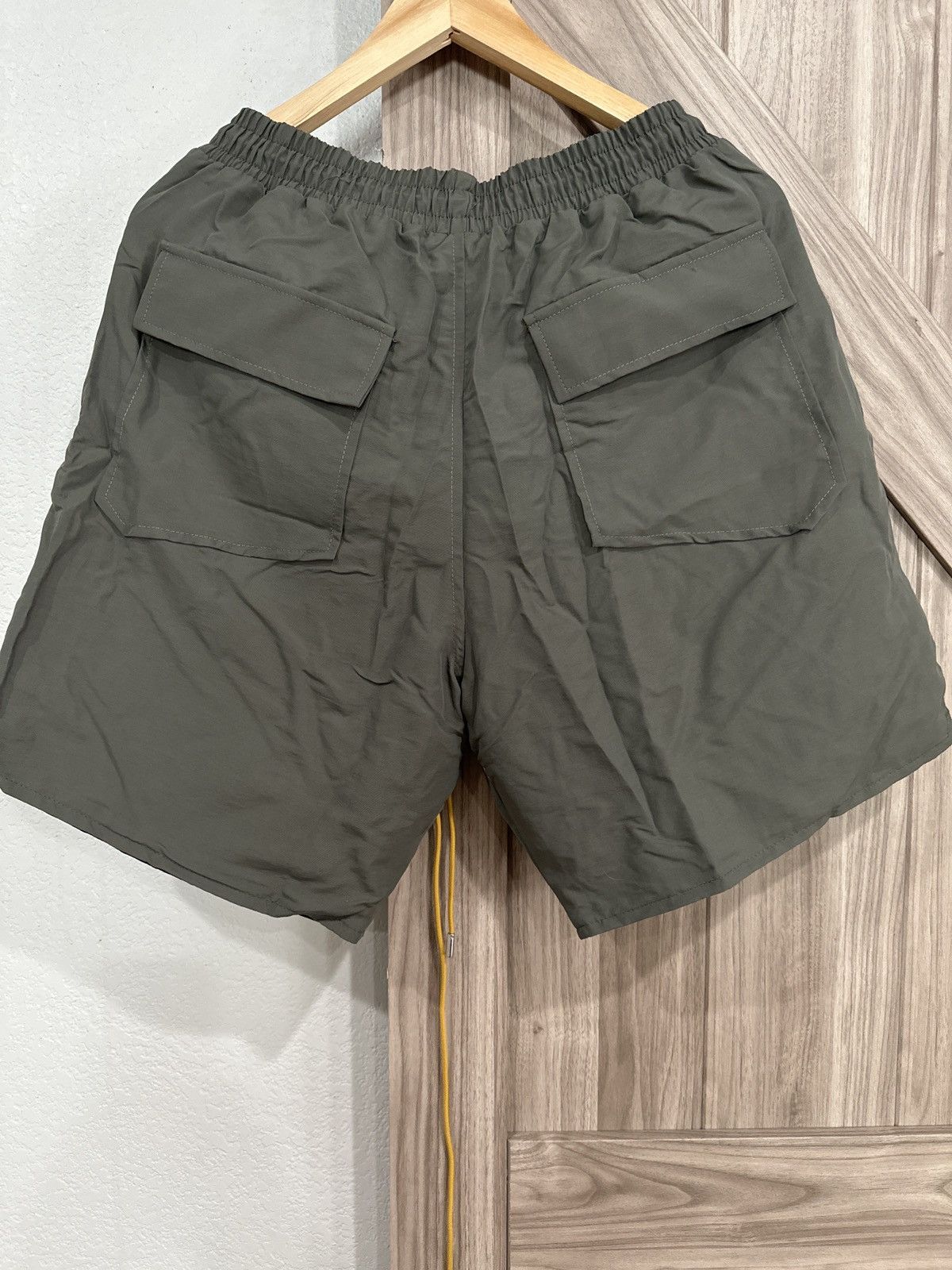 Rhude Rhude Logo shorts Sz Large NWT Size US 36 / EU 52 - 2 Thumbnail