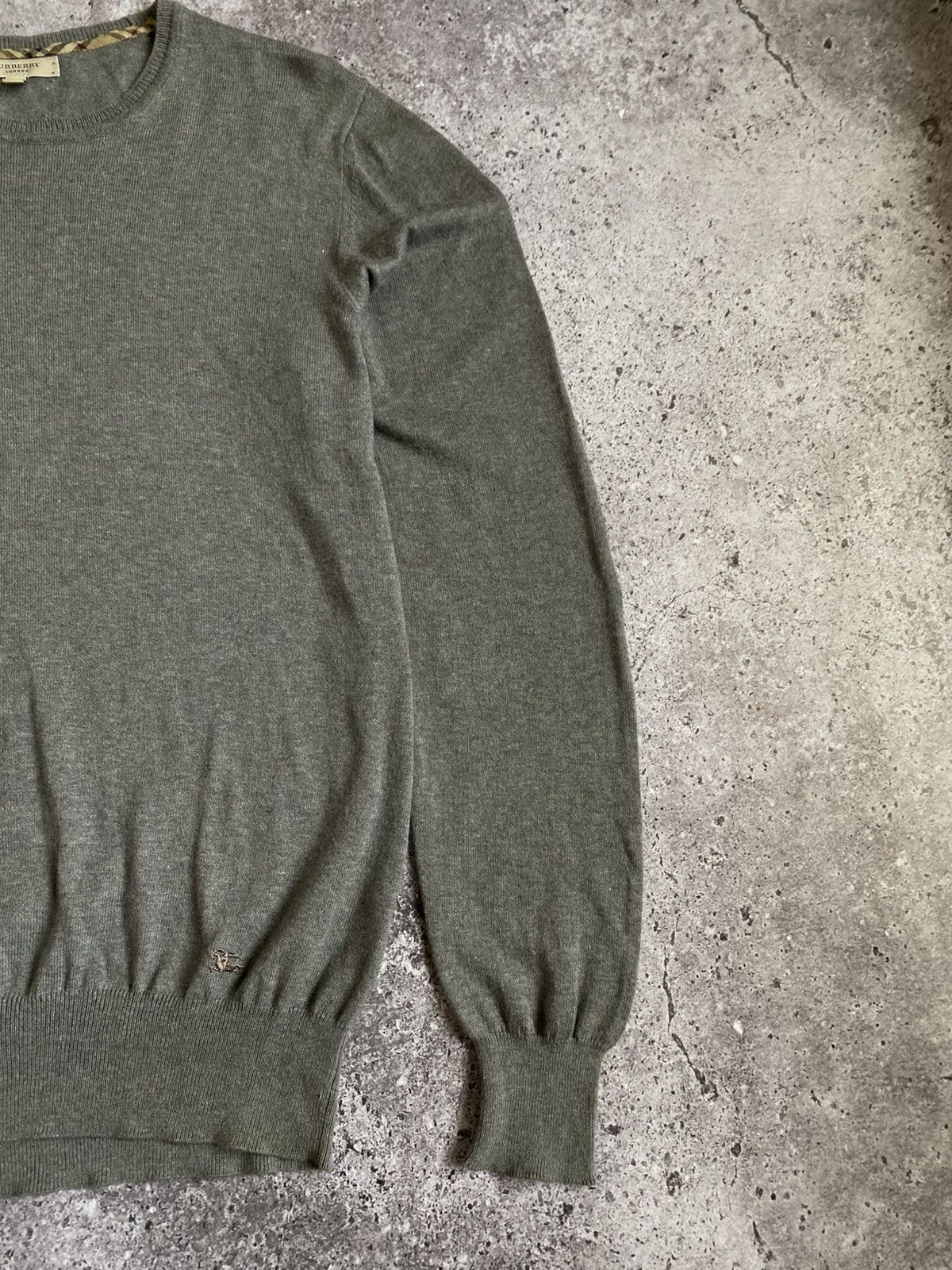 Burberry Vintage Burberry Men’s Embroidered Logo Light Longsleeve S Size US S / EU 44-46 / 1 - 3 Thumbnail