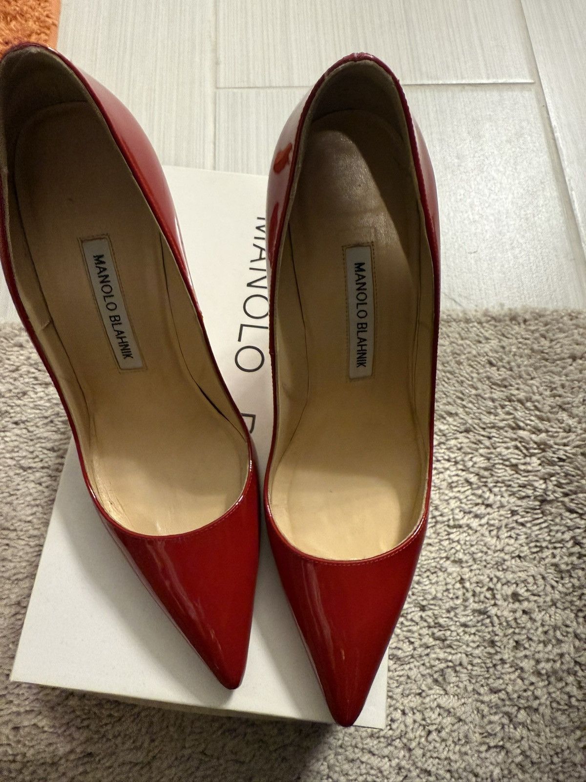 Manolo Blahnik Manolo Blahnik Red Patent Leather Pumps Size US 7.5 / IT 37.5 - 3 Thumbnail