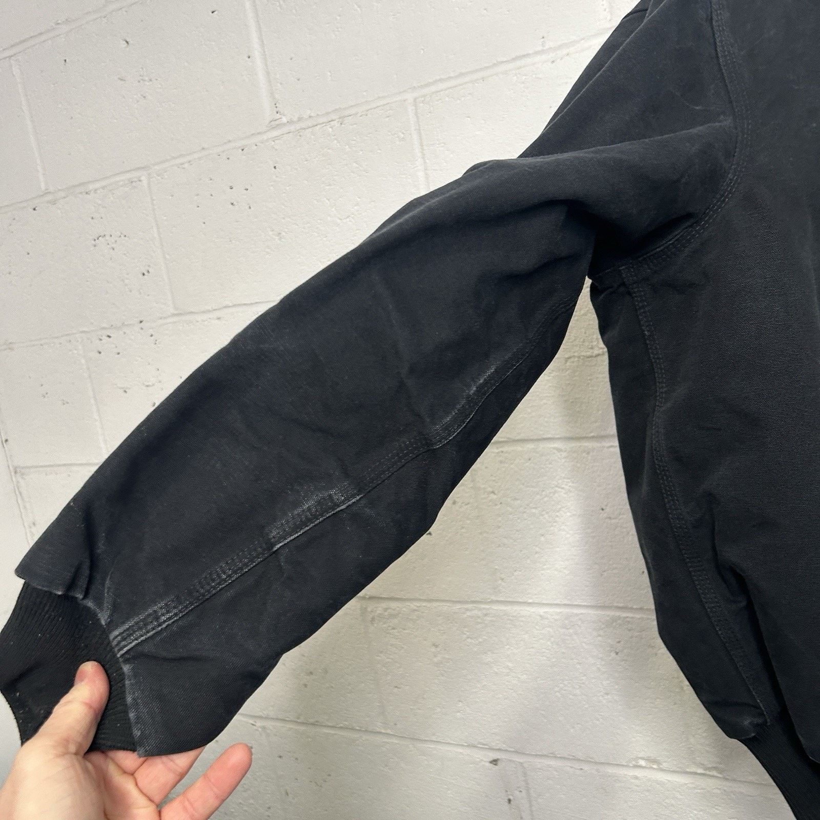 Carhartt Vintage Carhartt Quilted Hooded Active Jacket “Black” J140 Size US M / EU 48-50 / 2 - 7 Thumbnail