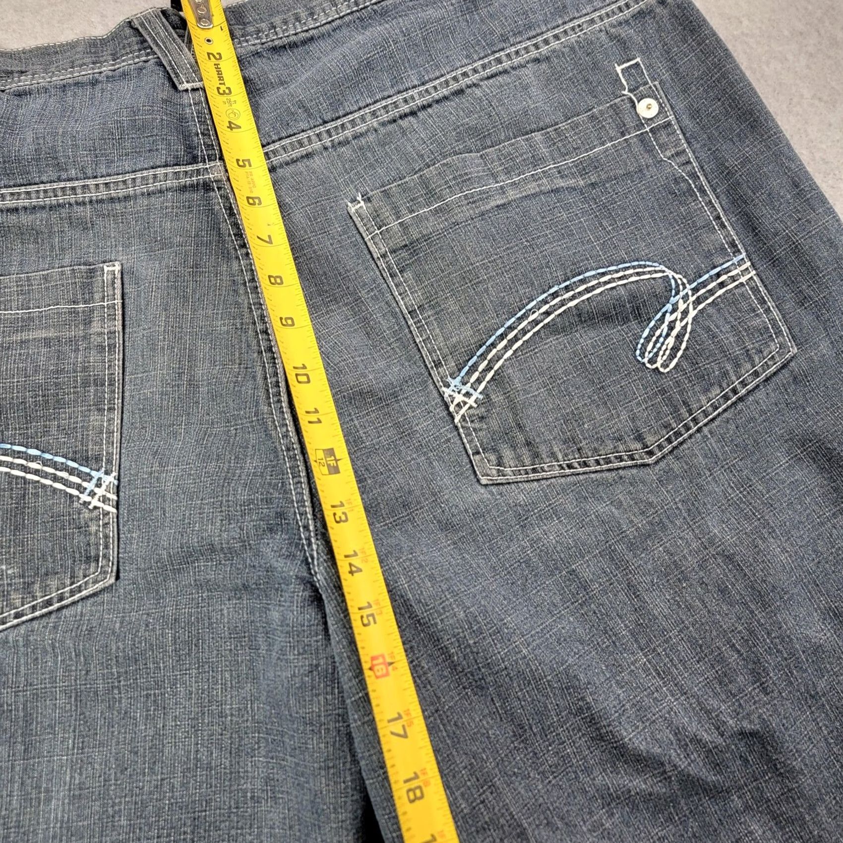 CO VINTAGE 5ive Jungle & Co Denim Jean Shorts Mens Bermuda Gray 44 Charcoal Wash Embroidered Pockets Size US 44 / EU 60 - 7 Thumbnail