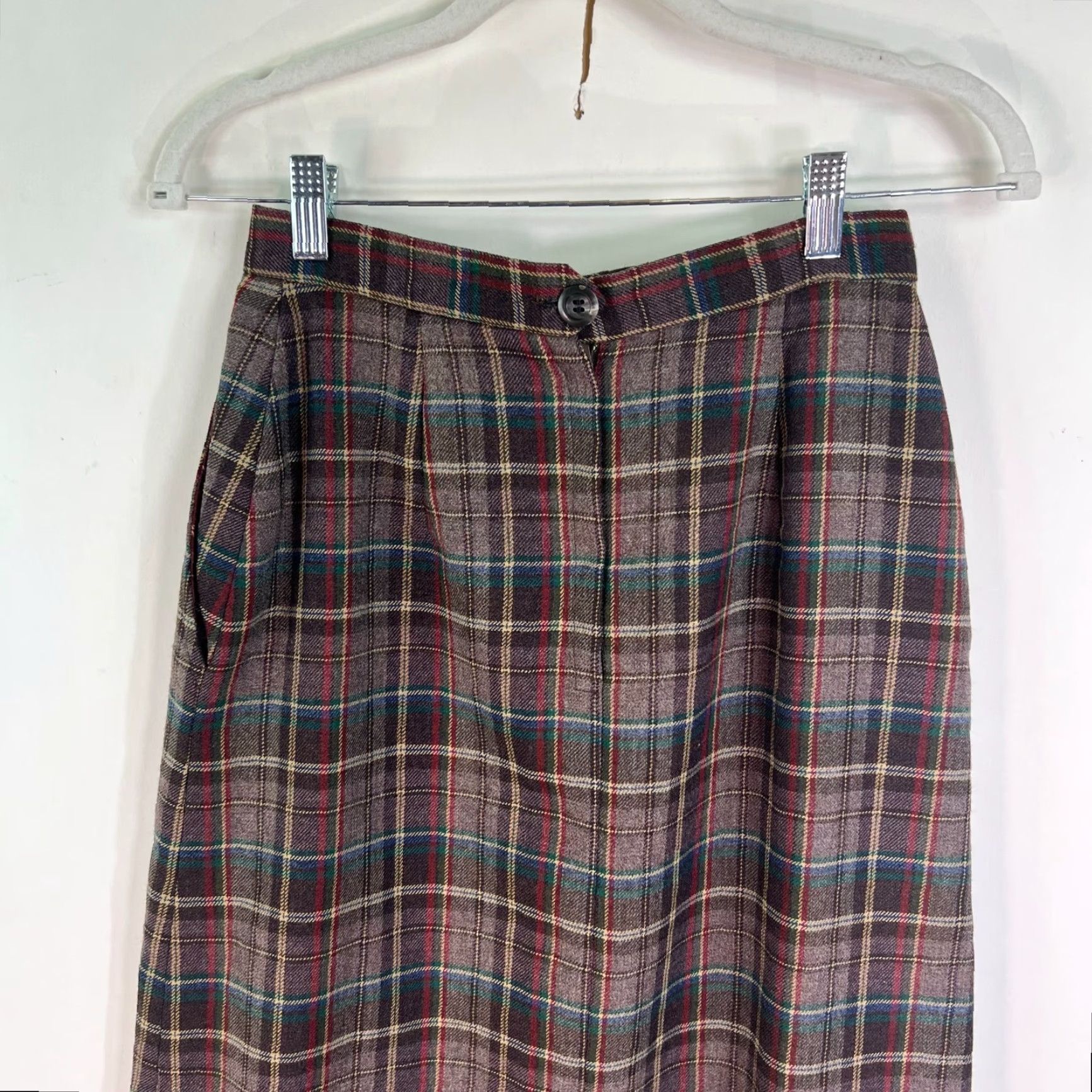 Vintage VINTAGE Lady Halrin Wool Plaid Skirt Womens 8 Brown Knee Length Pleated Pockets Zip Preppy Size 30" / US 8 / IT 44 - 5 Thumbnail