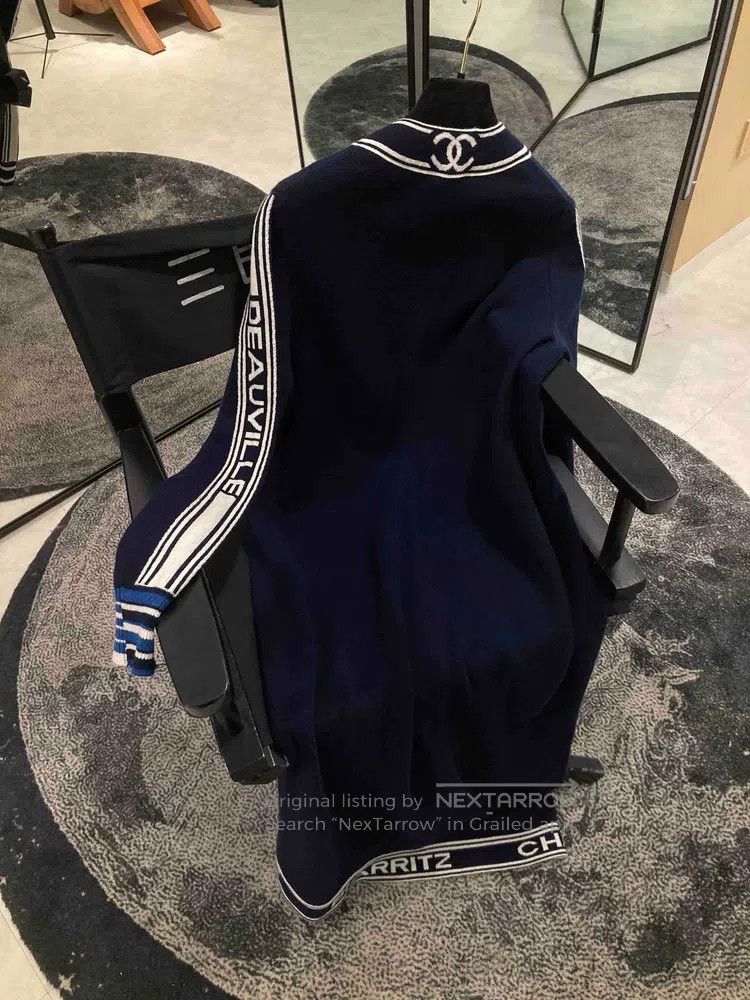 Chanel Chanel Long cardigan with blue and white letters coat Size XS / US 0-2 / IT 36-38 - 2 Thumbnail