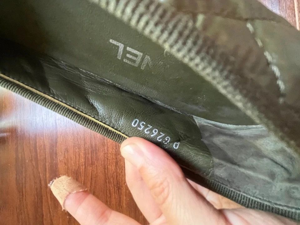 Chanel Chanel forest green cushion ballet flats size 38 US7-US7.5 Size US 8 / IT 38 - 8 Thumbnail