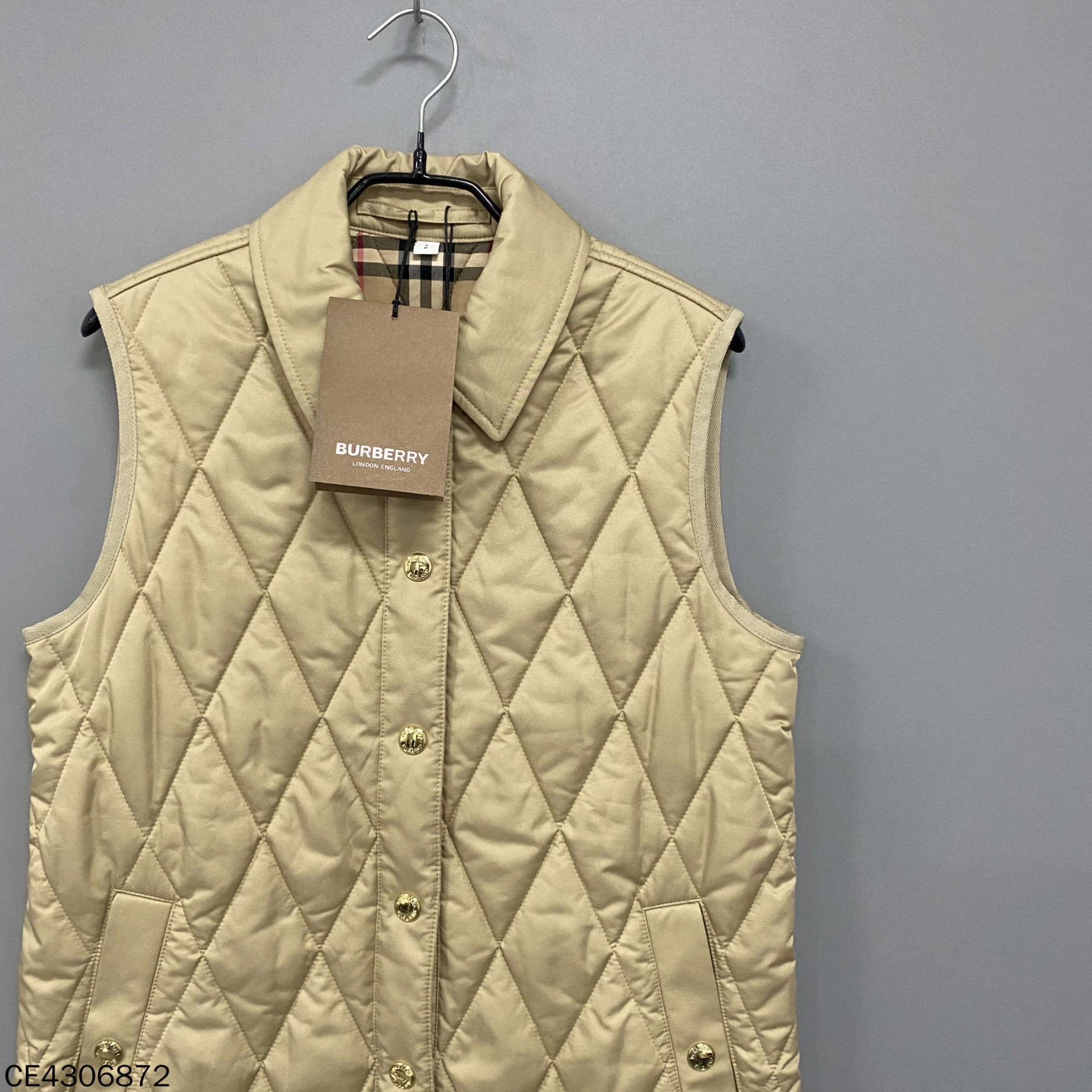 Burberry Burberry New Khaki Diamond Check Vest S Size S / US 4 / IT 40 - 2 Thumbnail