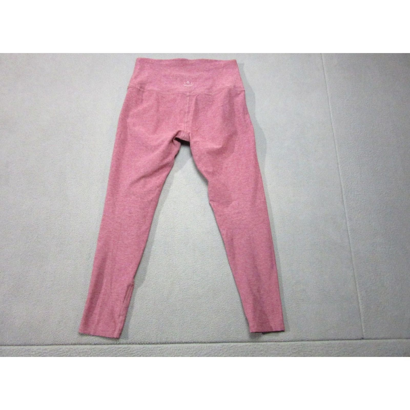 Beyond Yoga Beyond Yoga Womens Medium Pink Heathered Capri Leggings High Waisted Gym Running Size 32" / US 10 / IT 46 - 7 Thumbnail