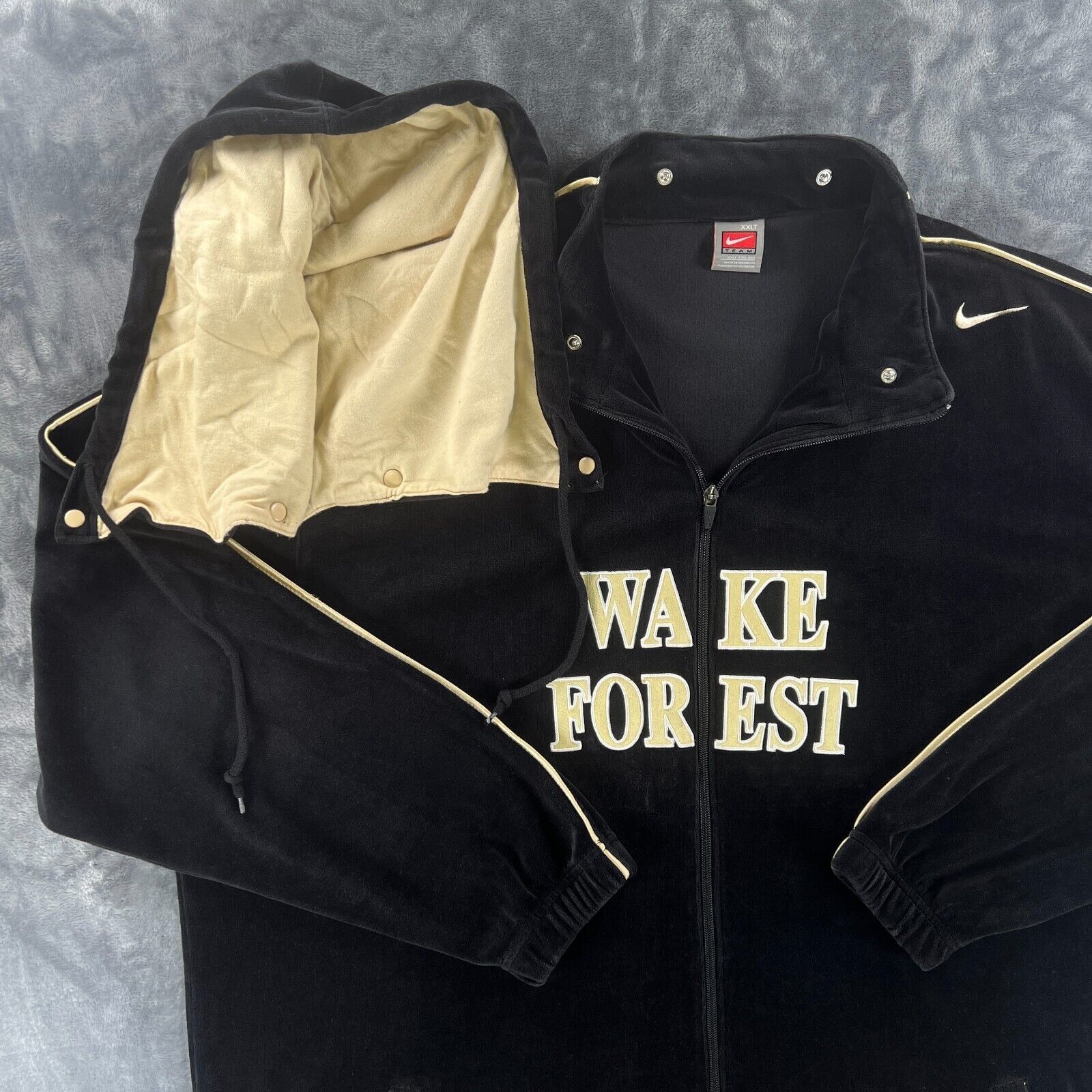 Nike Nike Team Vintage Player Issued Team Jacket Wake Forest Demo Size US XXL / EU 58 / 5 - 3 Thumbnail