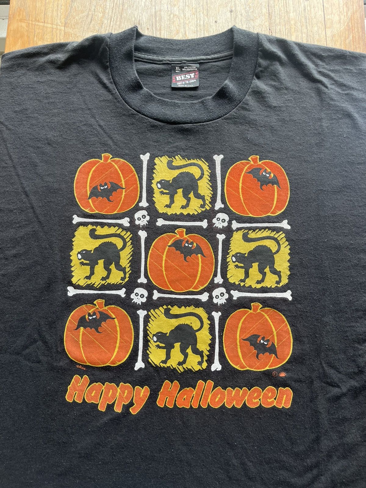 Vintage Vintage Happy Halloween Bat Cat Pumpkin skull Tshirt Size US XL / EU 56 / 4 - 3 Thumbnail