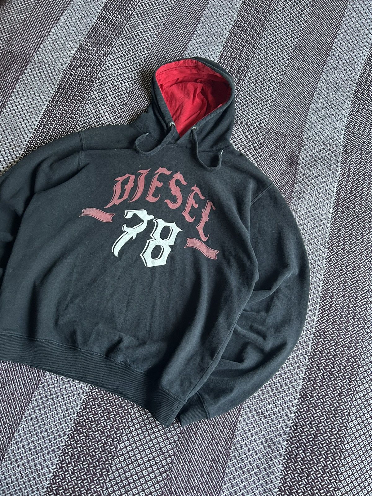 Diesel Vintage Diesel 78 Big Logo Hoodie Unisex Streetwear Style XL Size US XL / EU 56 / 4 - 2 Thumbnail