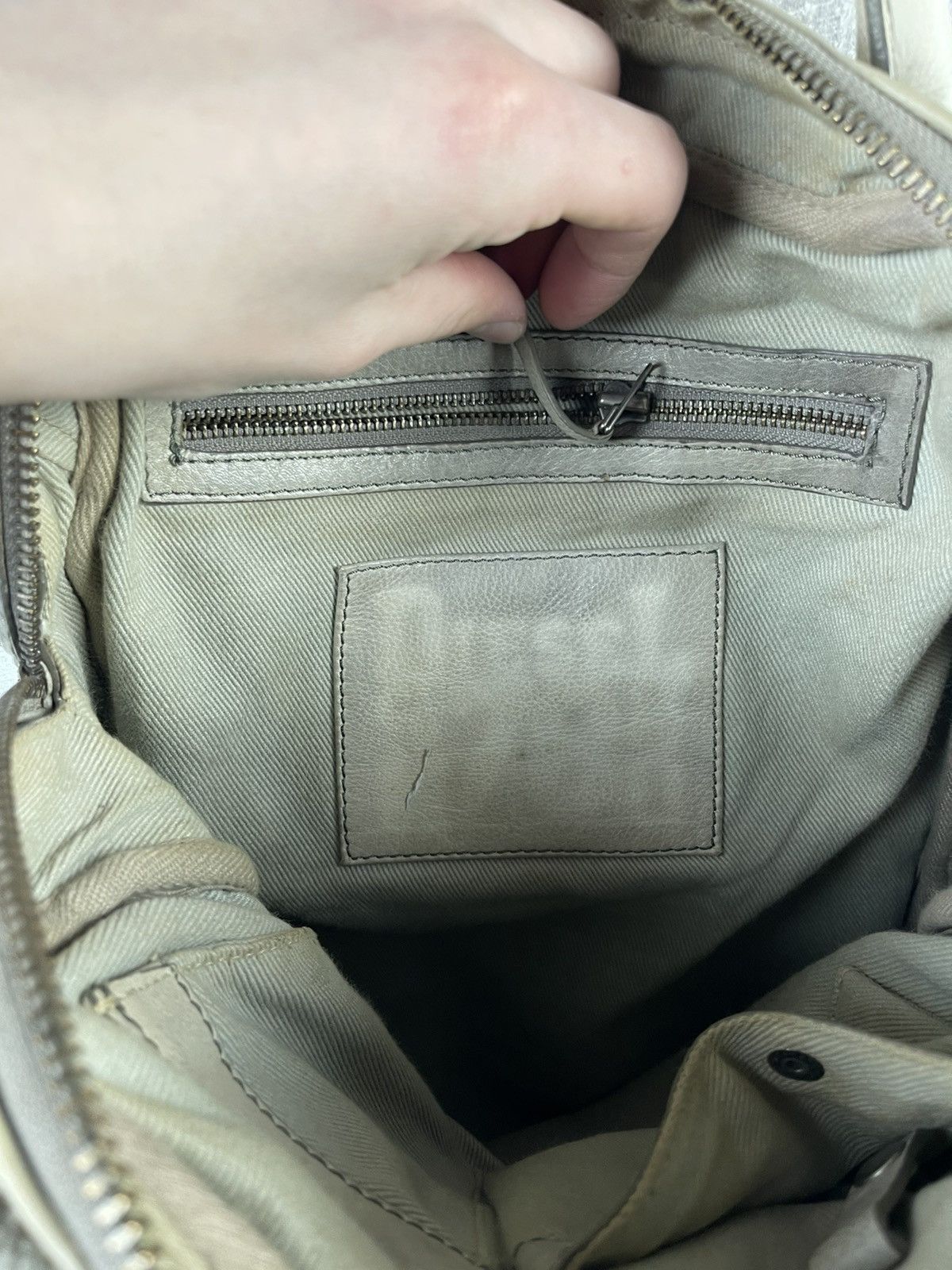 Diesel × Vintage Diesel Avant Garde Archives Y2K Leather White Tote Bag Size ONE SIZE - 9 Thumbnail