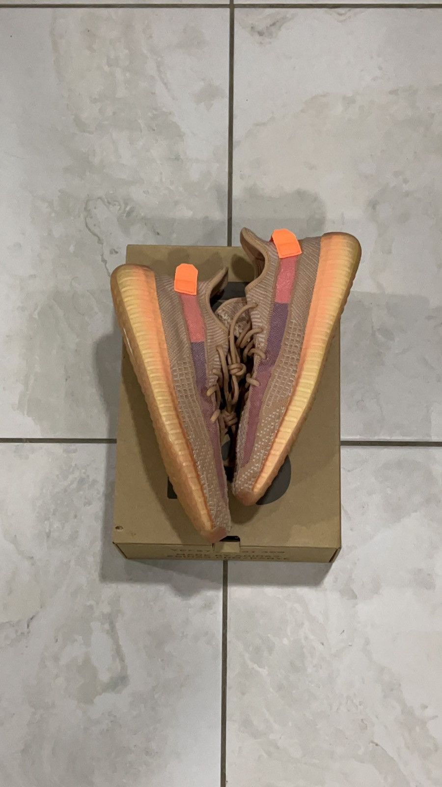 Yeezy Yeezy 350 V2 Clay Size US 11 / EU 44 - 3 Thumbnail