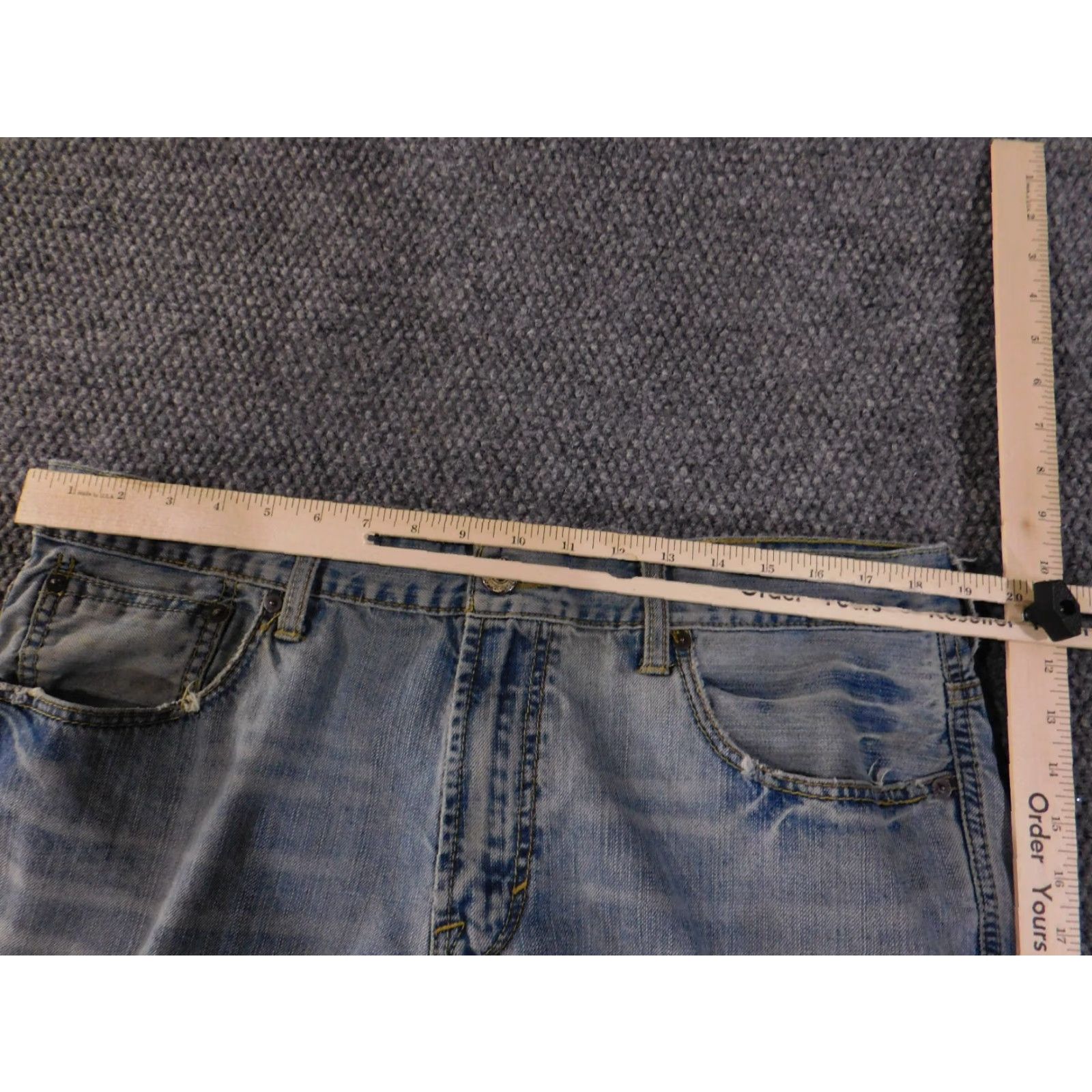American Eagle Outfitters American Eagle Outfitters Jeans Mens 38 Blue Distressed Capris Altered Straight Vintage? No Size US 38 / EU 54 - 6 Thumbnail