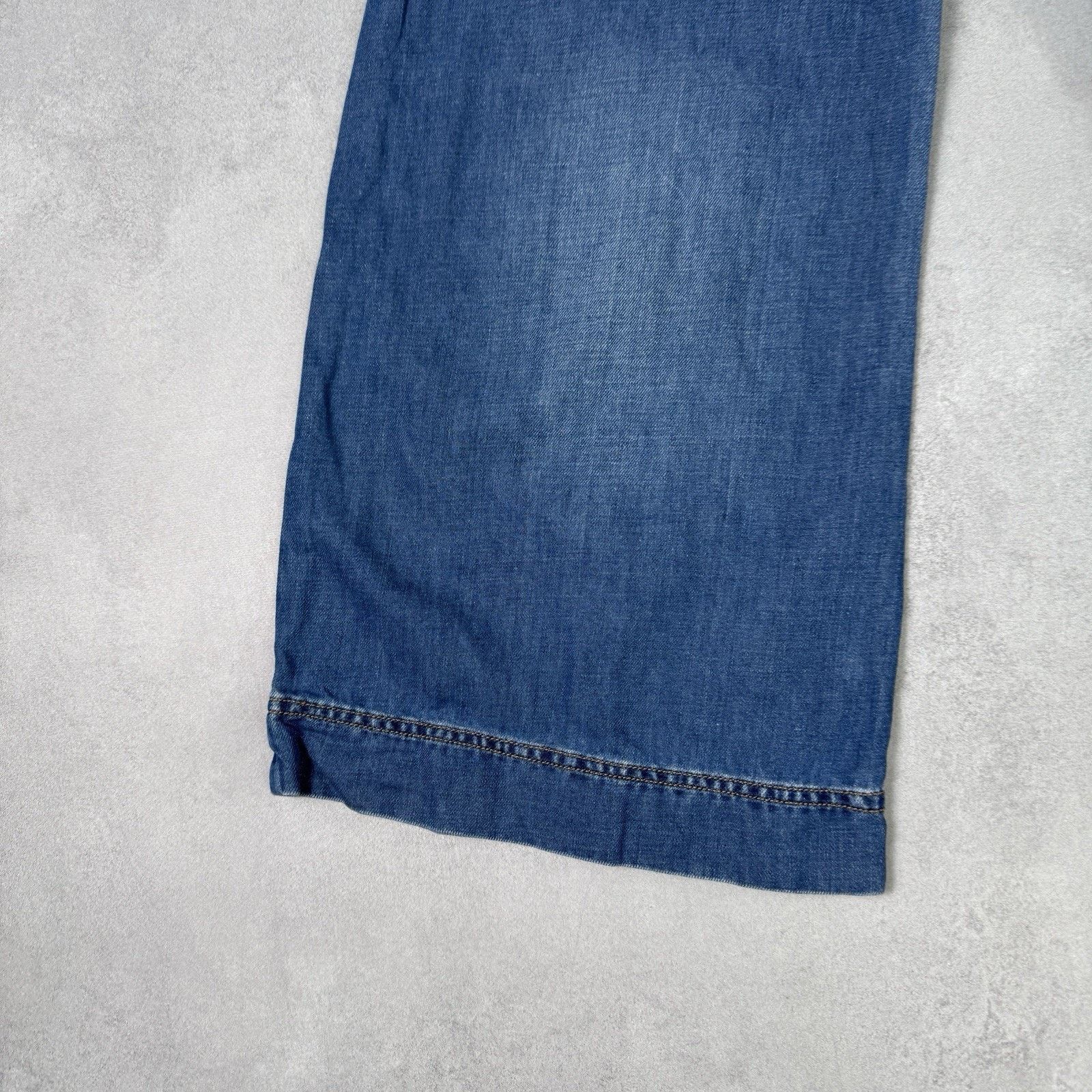 Weekend Max Mara Weekend Max Mara Flared Jeans mit 5-Pocket Size US 10 Blue Size 32" / US 10 / IT 46 - 21 Thumbnail