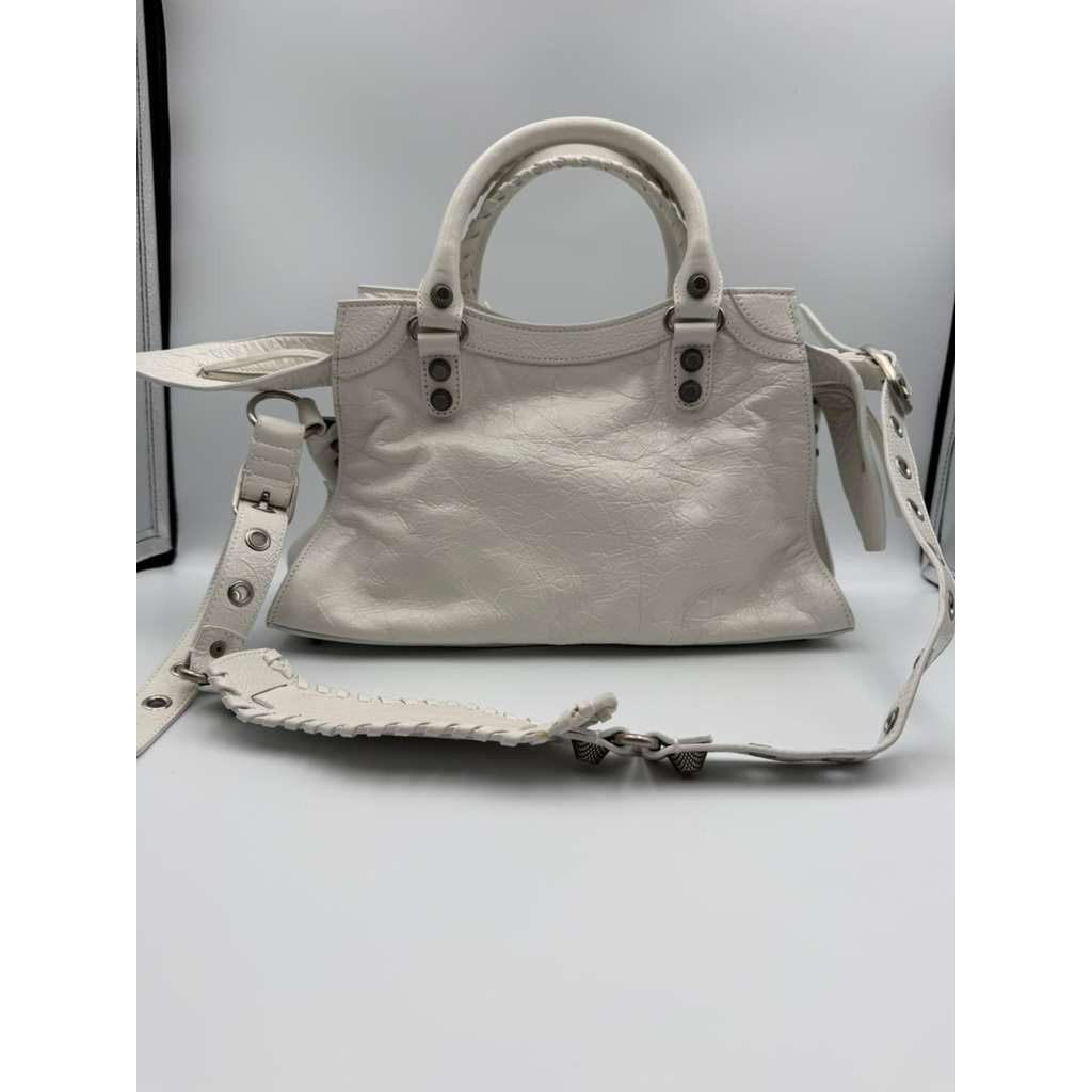 Balenciaga CC31 Size: OS / City Shoulder Bag in White Size ONE SIZE - 3 Thumbnail