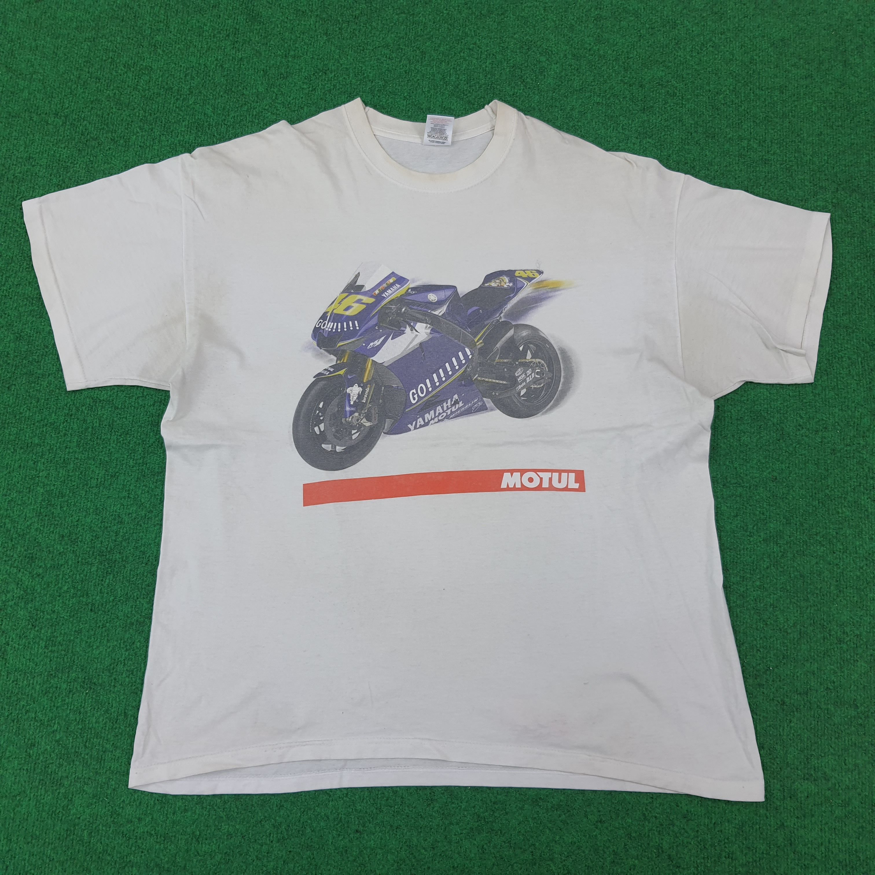 Other Vintage Yamaha 46 Valentino Rossi Moto GP Tshirt C239N66 Size US XL / EU 56 / 4 - 1 Thumbnail
